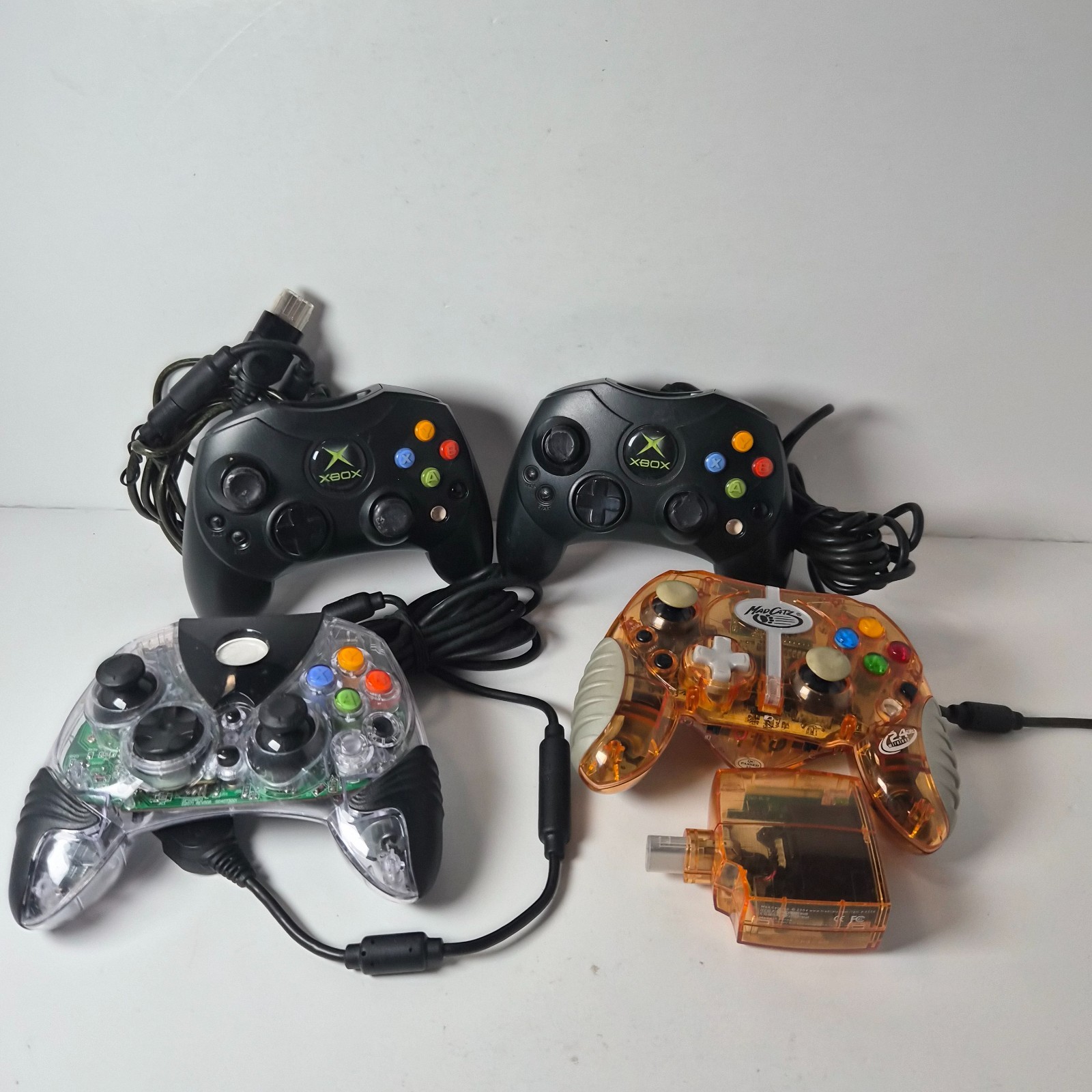 Lot of 4 Original Xbox Controllers OEM Mad Catz Broken For Parts Repair