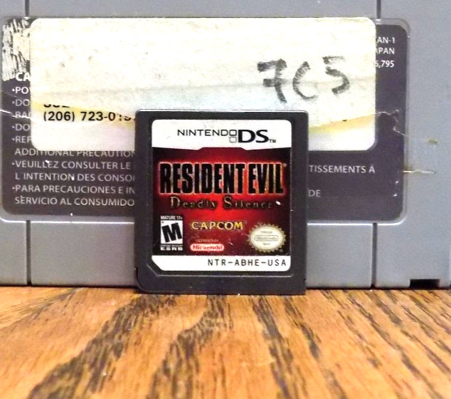Resident Evil: Deadly Silence game cartridge only good shape (Nintendo DS, 2006)