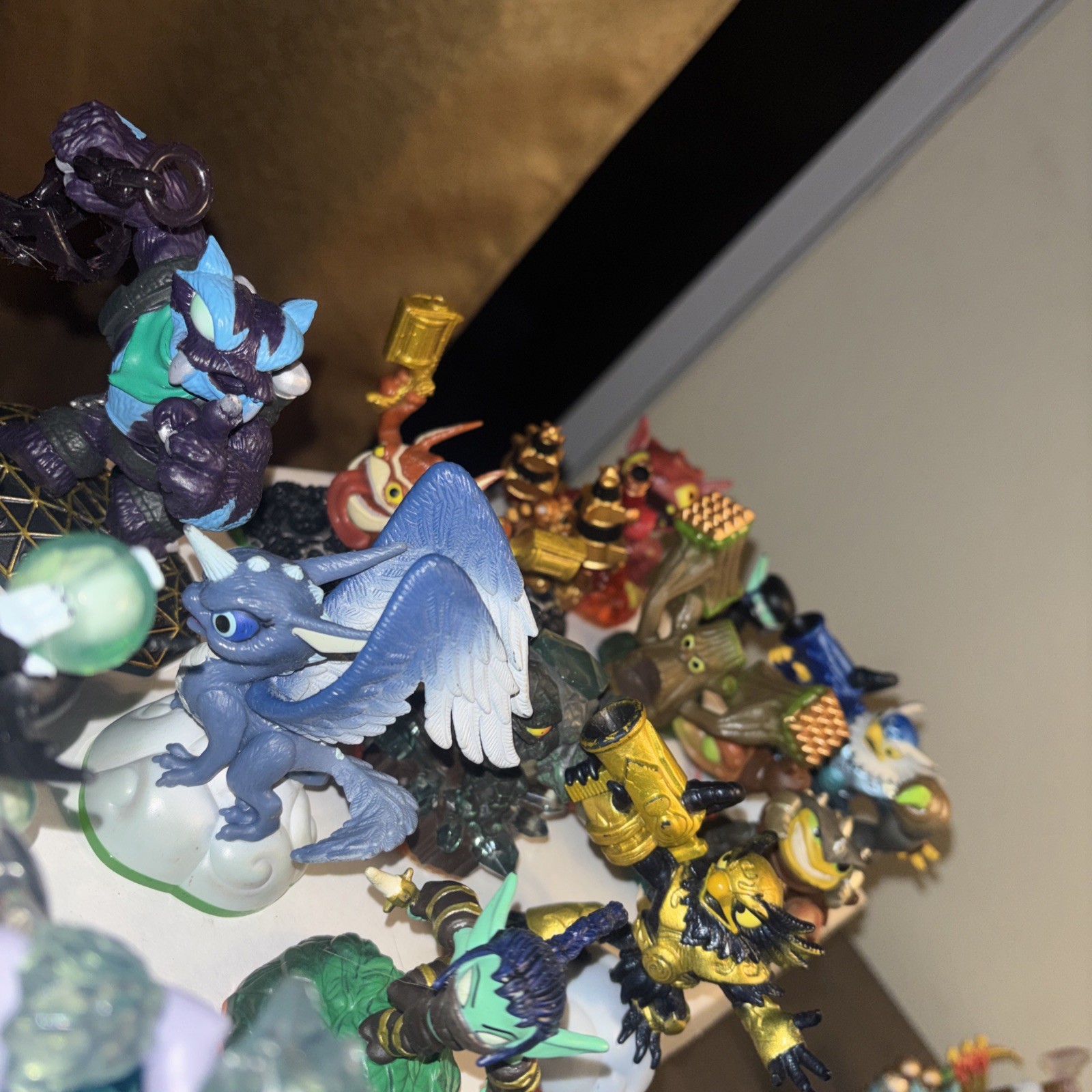 Skylanders Activision Figures Lot of (16)Loose Toys Pre-Owned #ginger