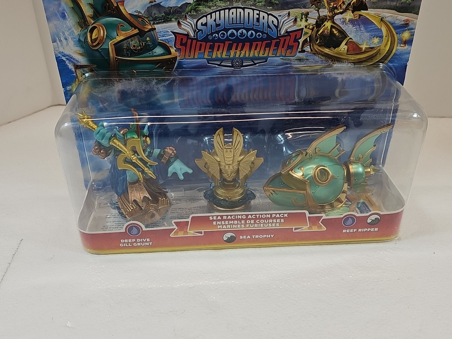 Skylanders SuperChargers Sea Racing Action Pack Gill Grunt Reef Ripper Trophy