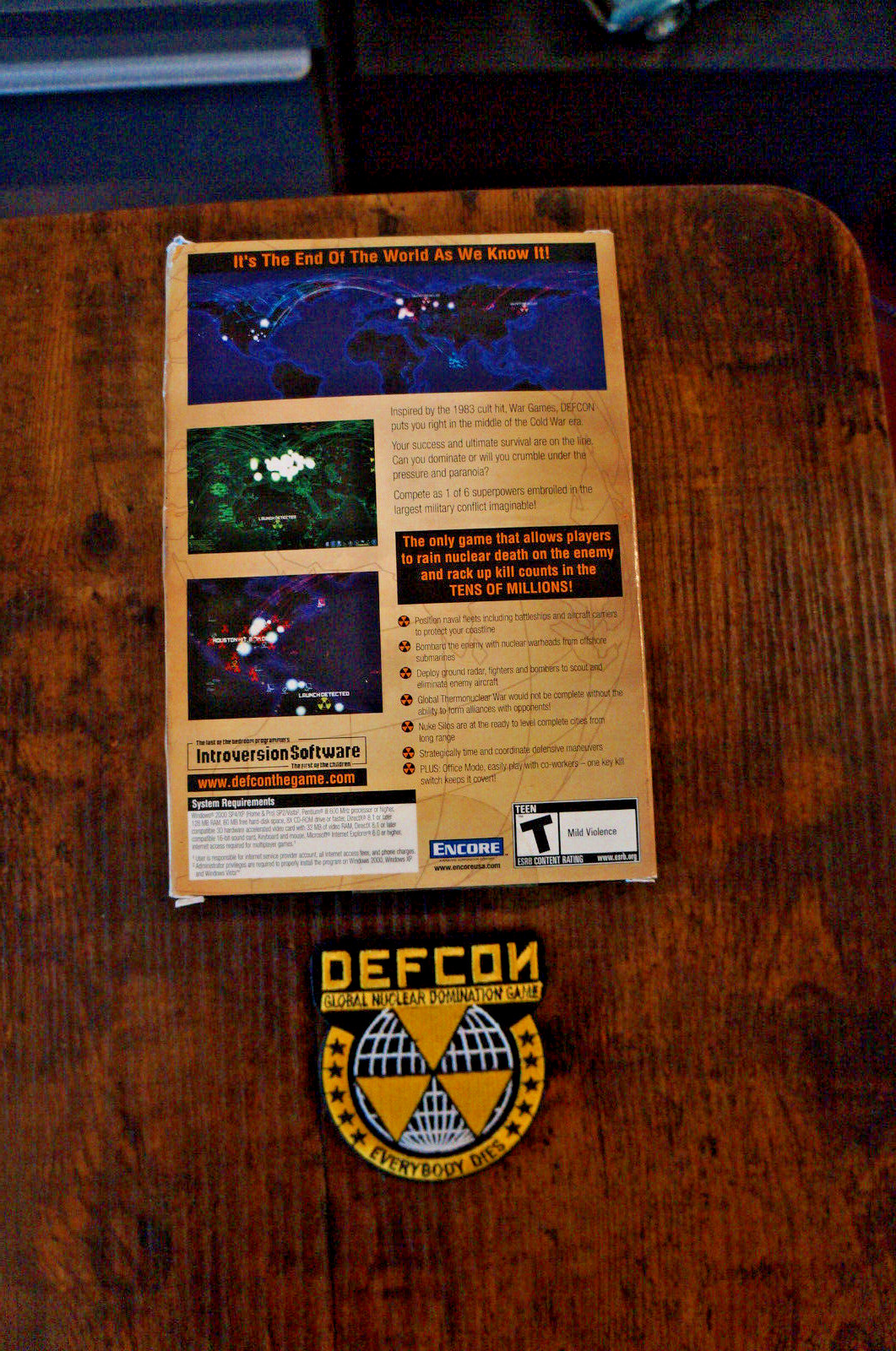 Unopened! Classic PC Game DEFCON with embroidered patch bundle. Rare Item