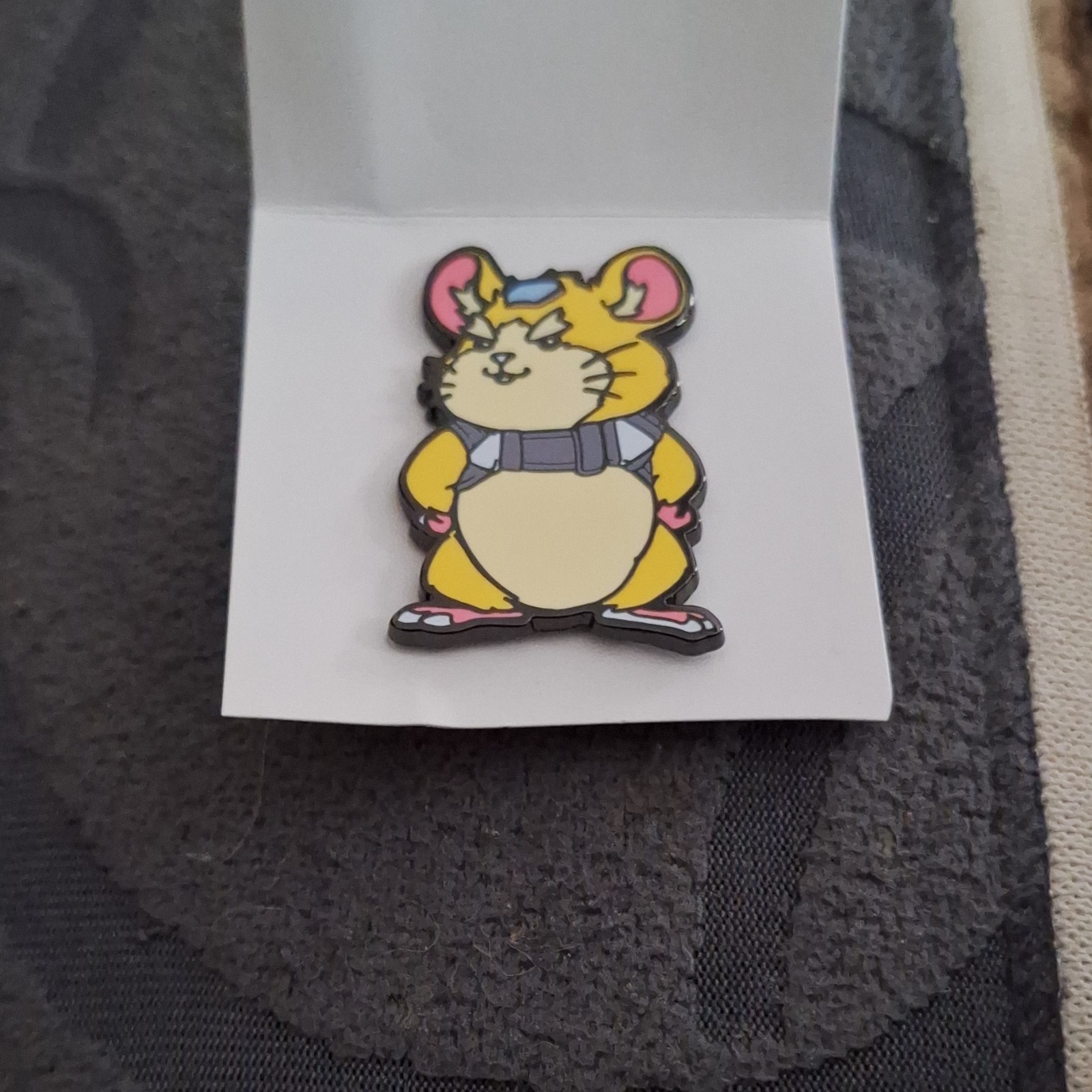 Overwatch Hammond Character Enamel Pin – Overwatch Video Game Series, Pin