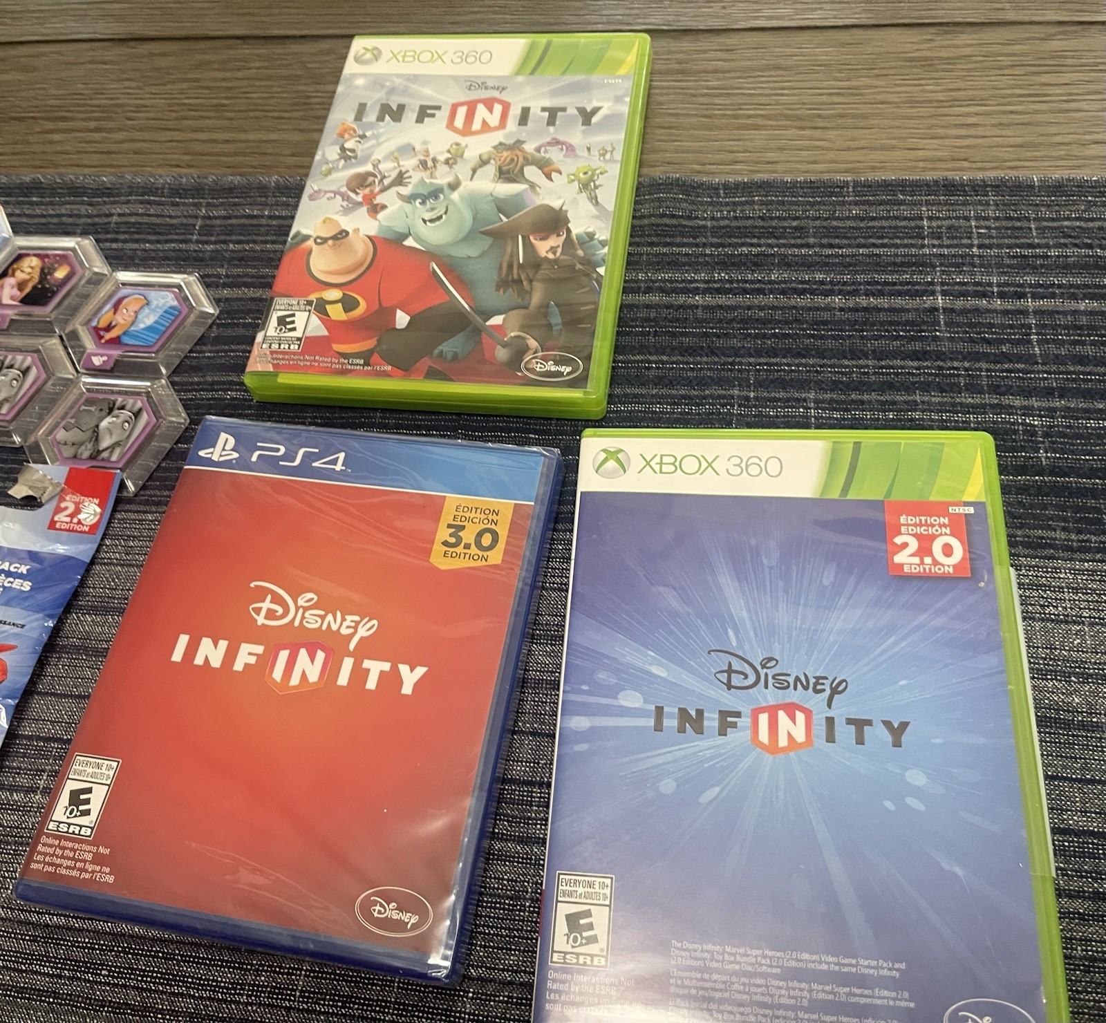 46 Piece Disney Infinity Set – Games, Figures, Game Pads, Crystals, Power Disc