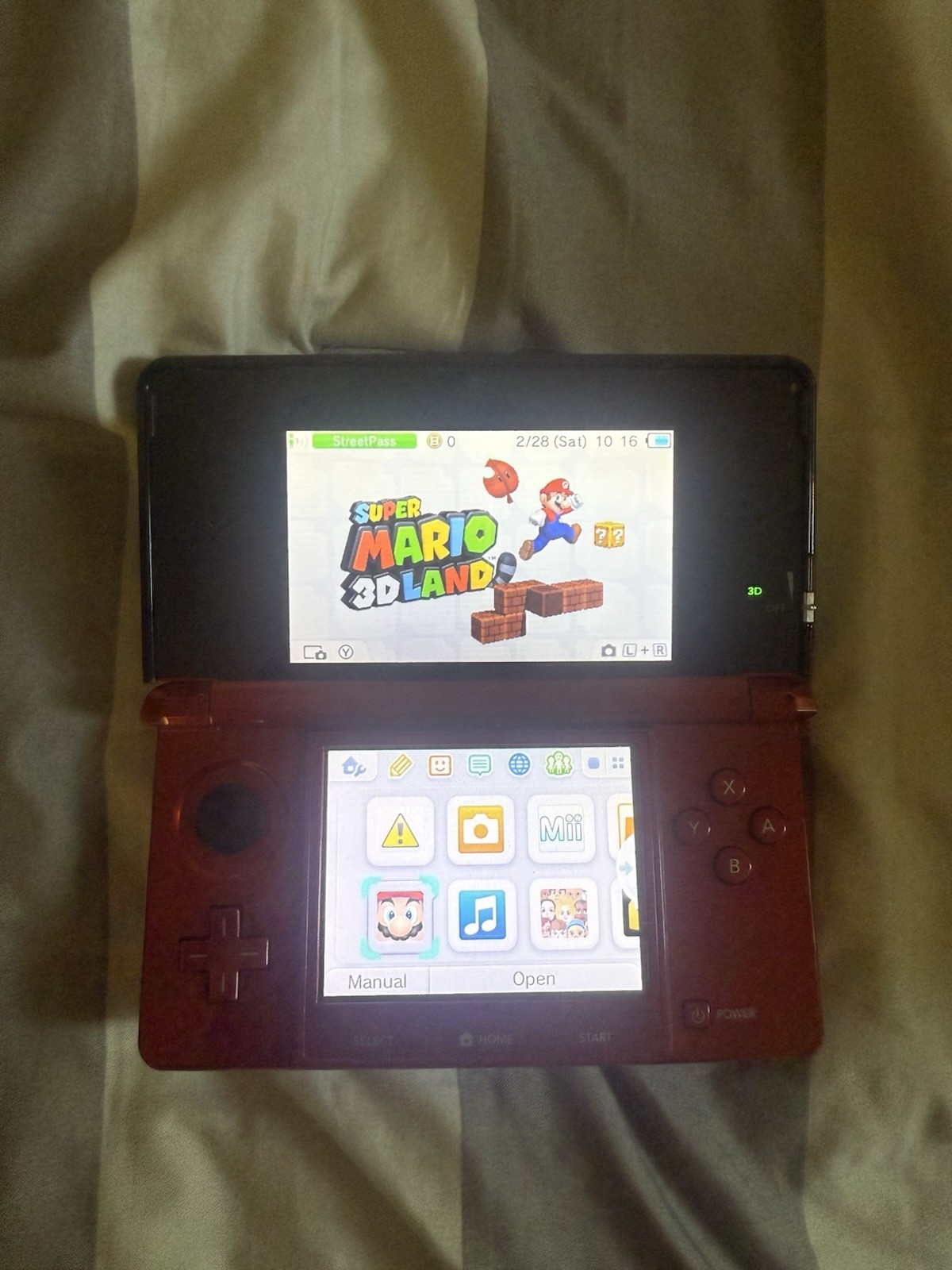 Nintendo 3DS Flame Red Console Bundle, 7 Games, SD Card, OEM charger (TESTED)