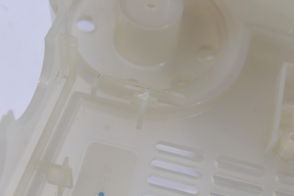 Nintendo 64 N64 OEM Toys R Us Clear Blue White Console Replacement Shell Cos.Da2