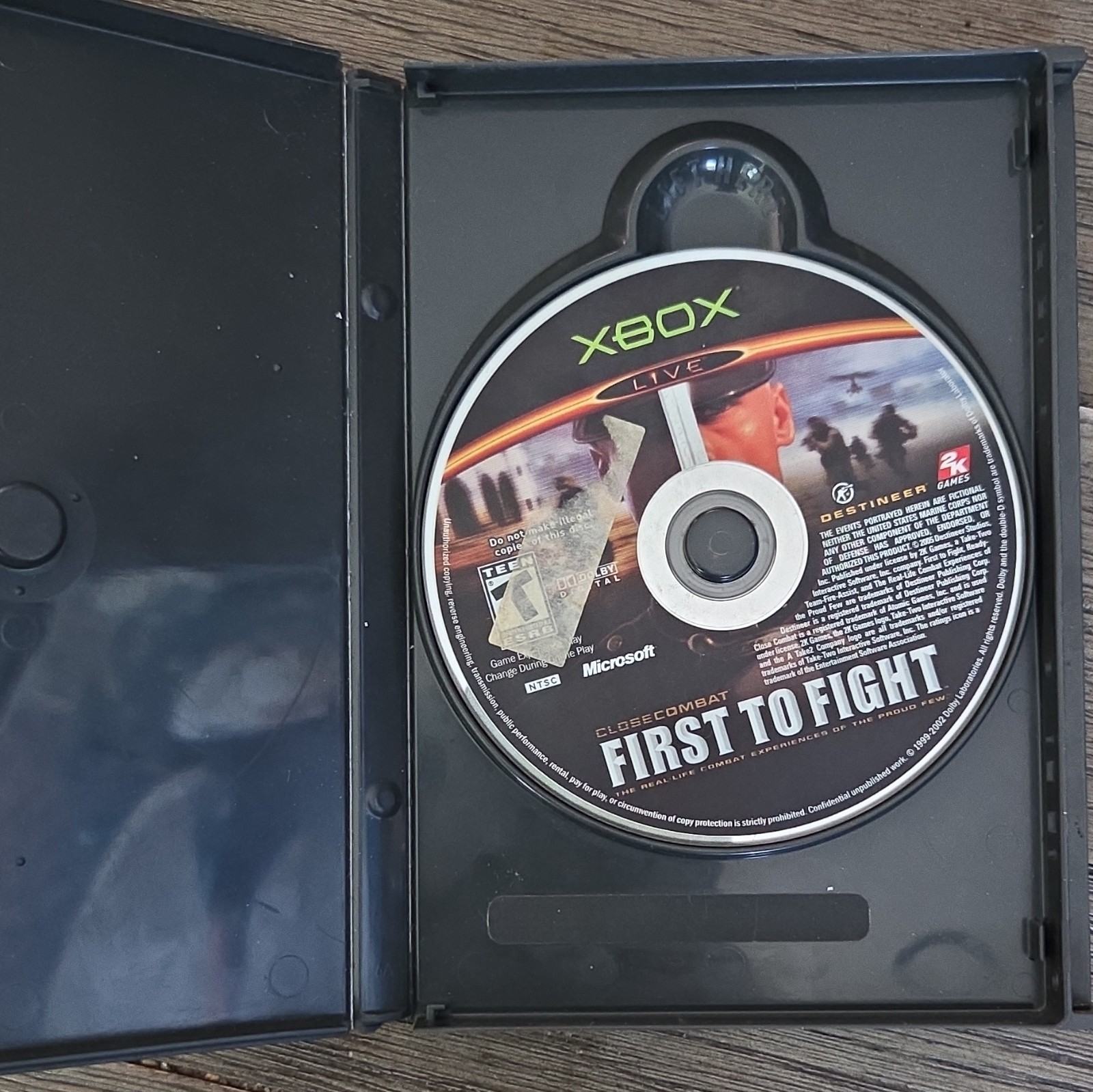 2K Games Close Combat: First to Fight Xbox NTSC-U/C Action T Xbox Live Case Disc