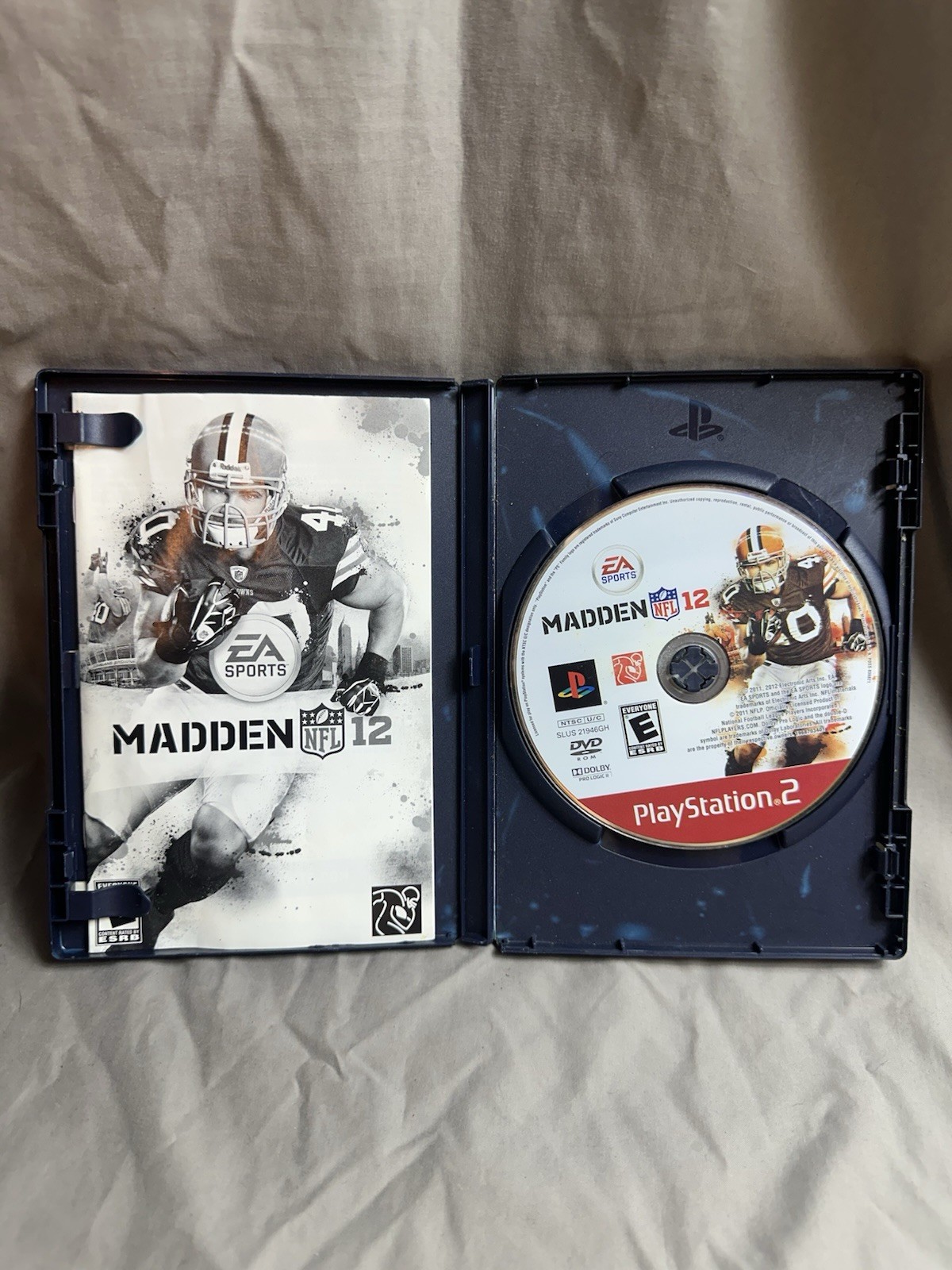 Madden NFL 12 (Sony PlayStation 2, 2011) * CIB