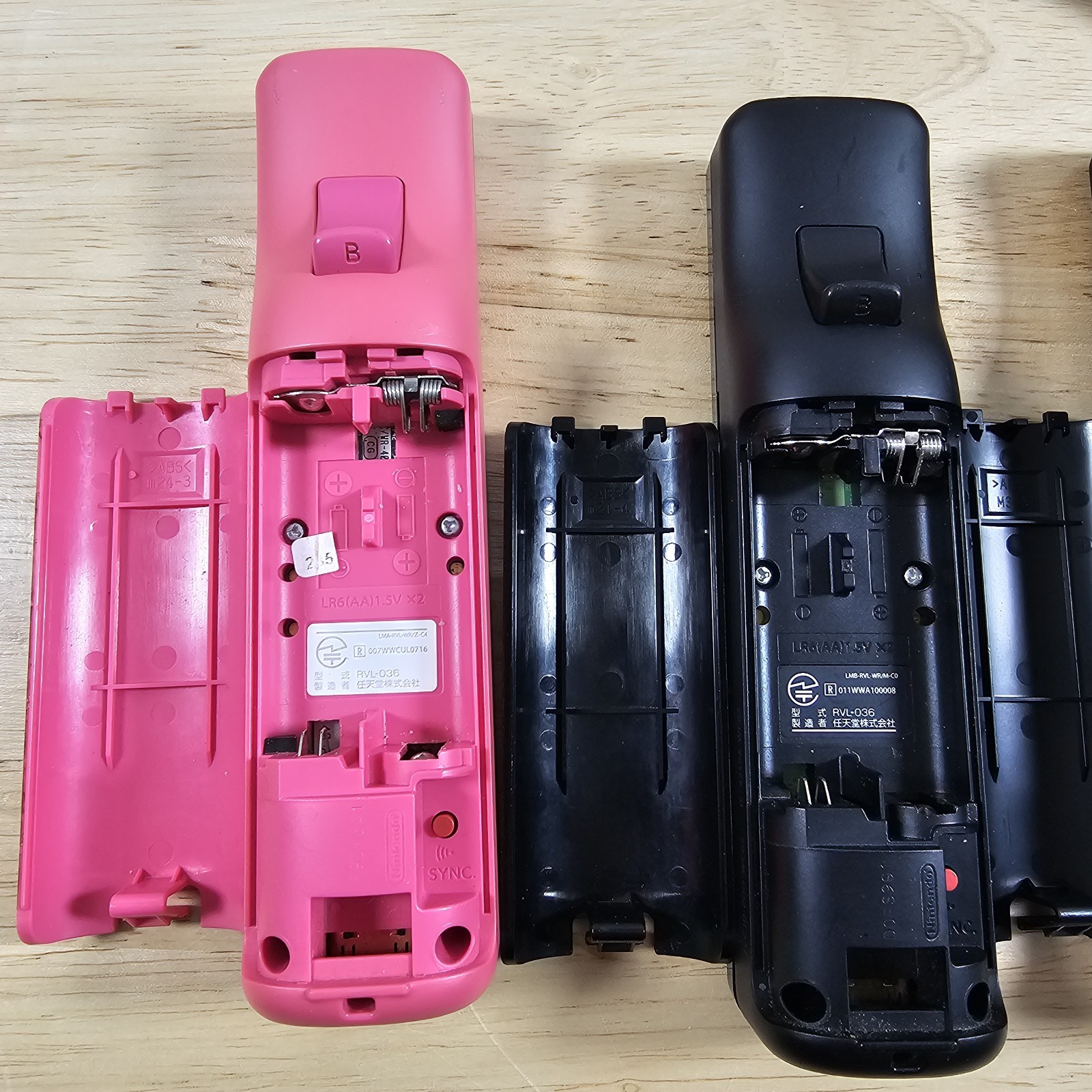 Lot Of 8 Nintendo Wii RVL-036 Wireless Motion Plus Remote Controllers *Untested*