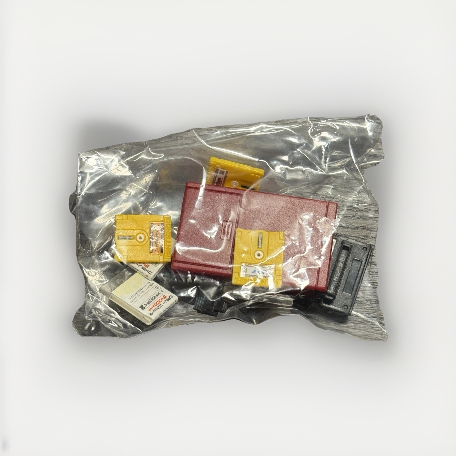 RARE Japanese Gashapon Mini Famicom – Nintendo History Collection DX Blind Box
