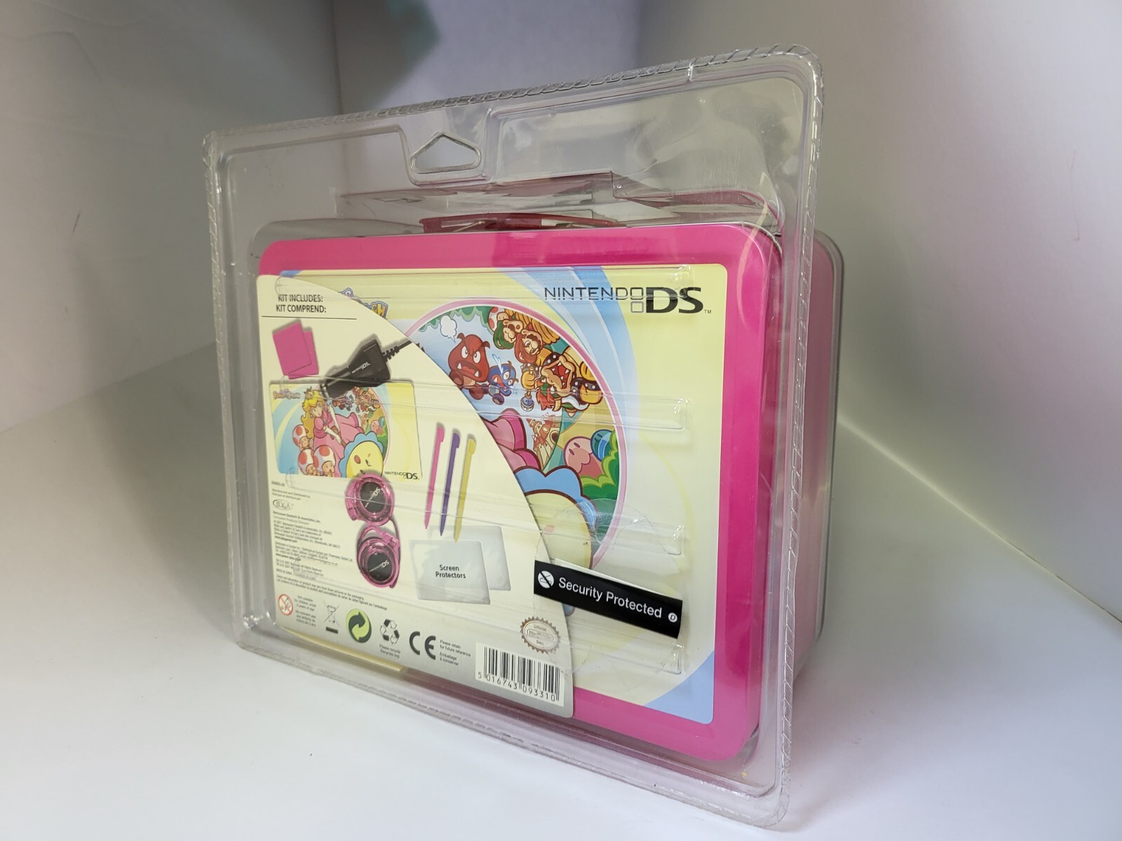 MINT NEW Collectors 2007 Super Princess Peach Nintendo DS Lite Kit Lunch box
