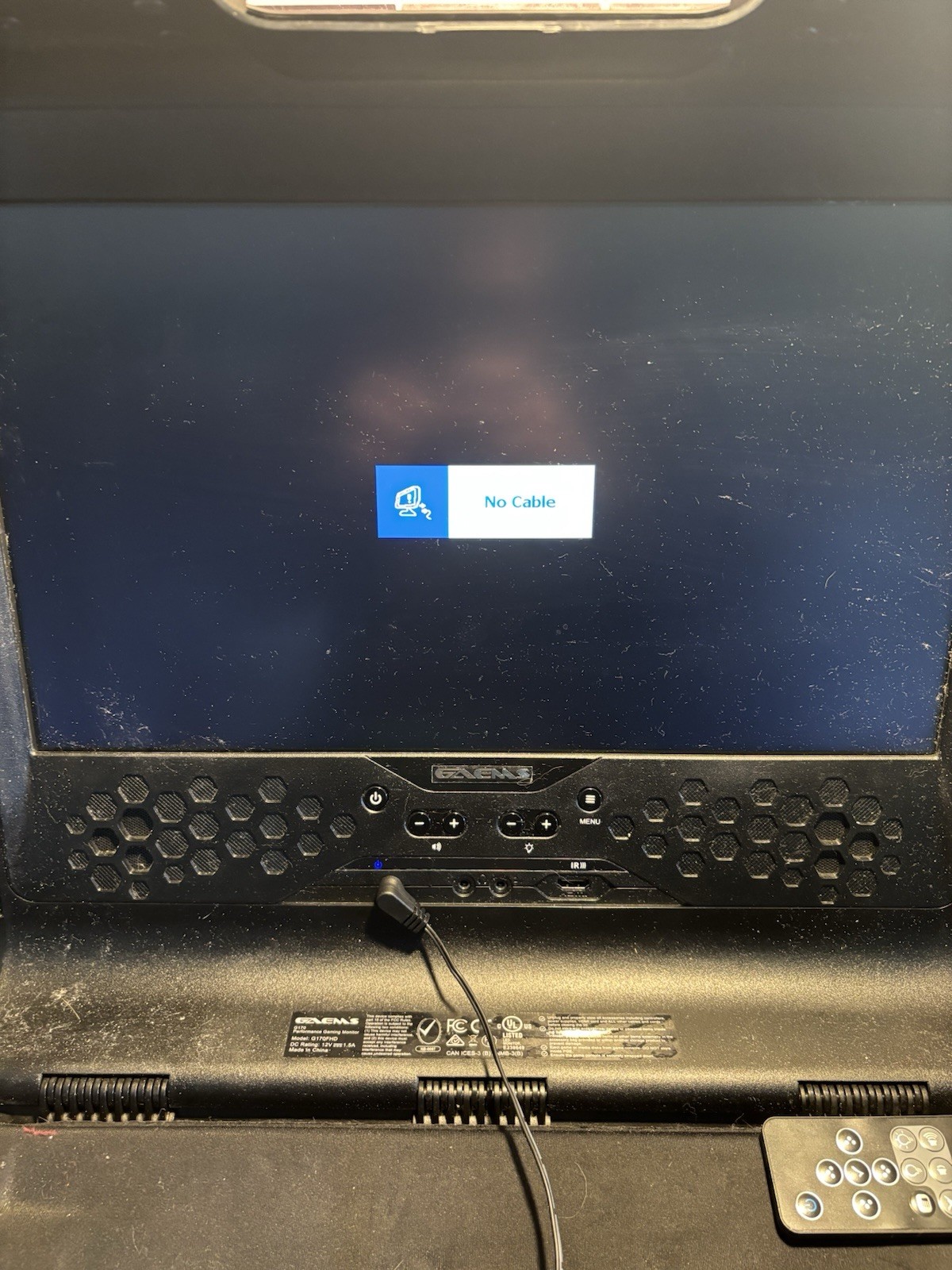 GAEMS Sentinel Pro XP 1080p FHD 17.3″ Portable Gaming Monitor With Remote