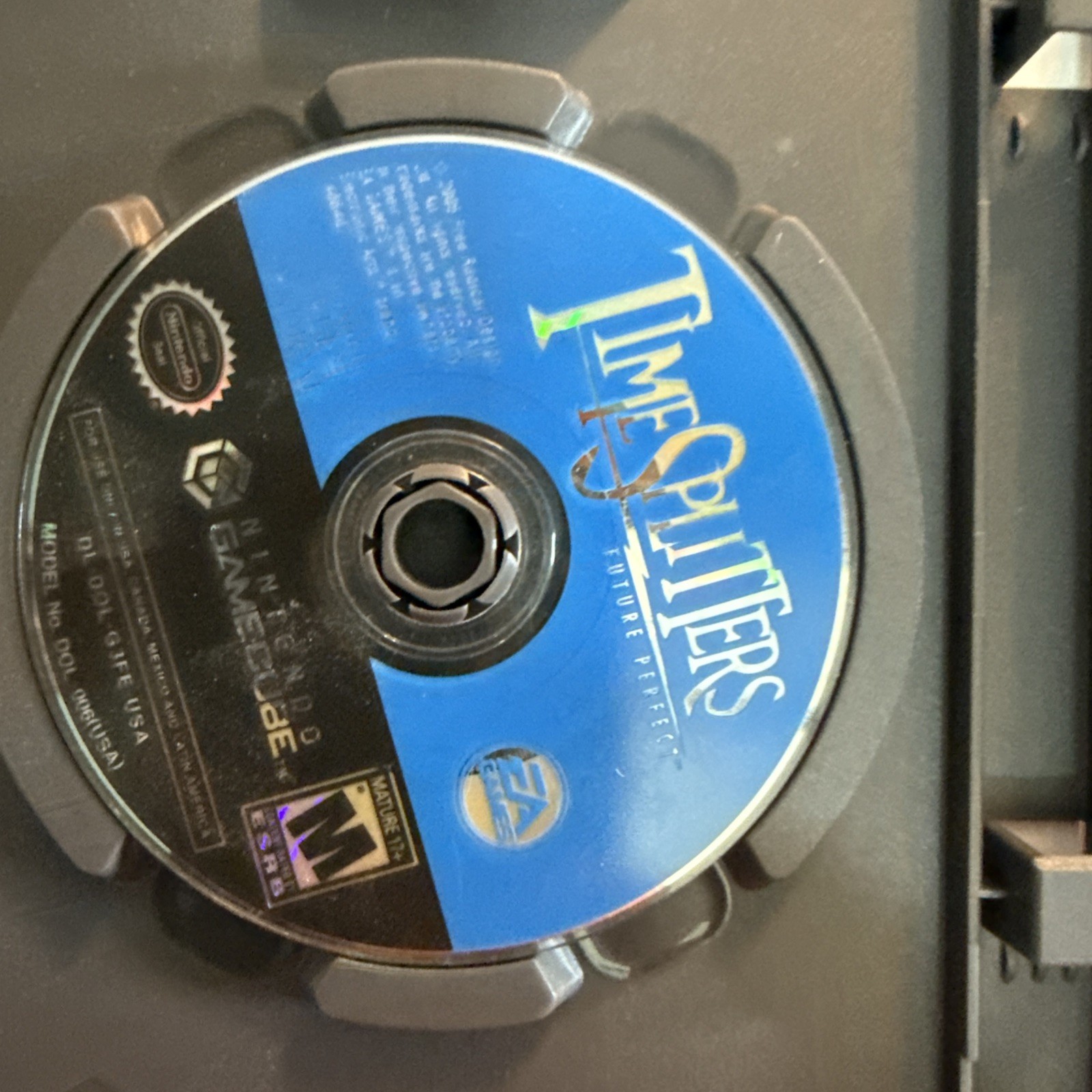 Time Splitters Future Perfect – Nintendo GameCube Game – Timesplitters Resurface