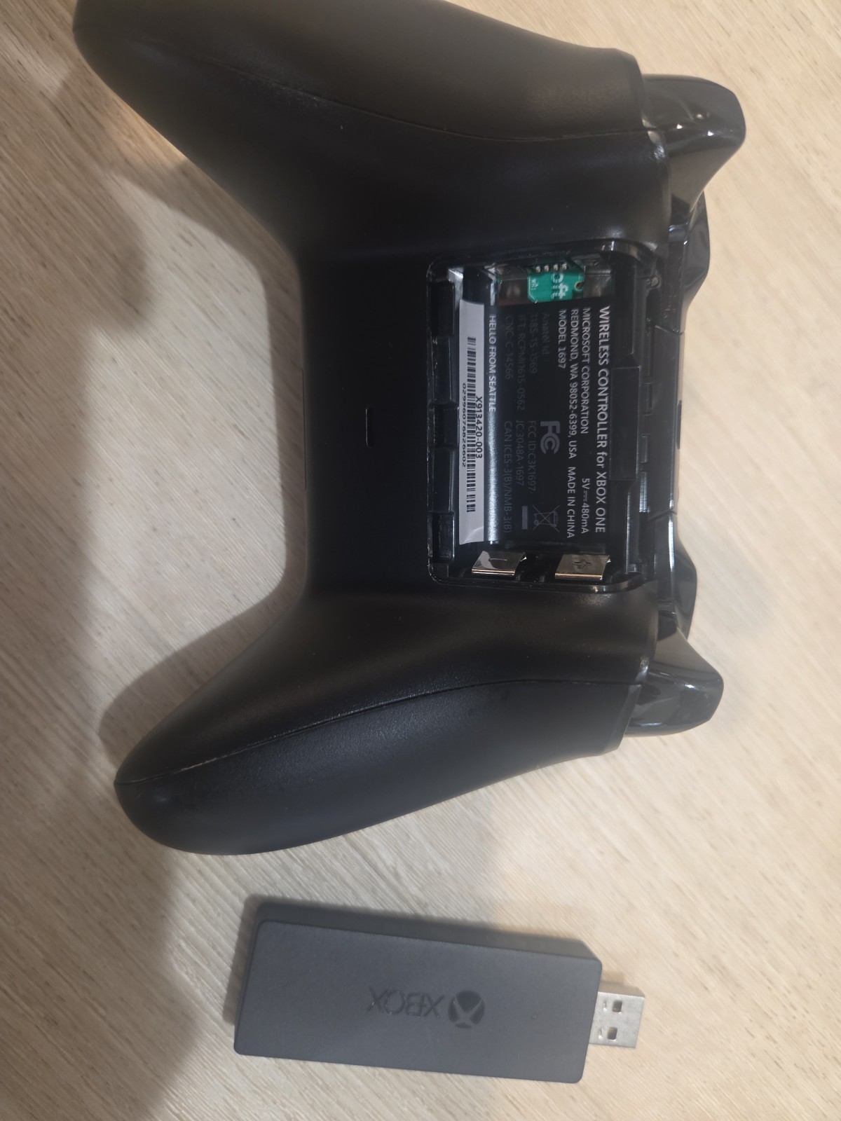 Microsoft Xbox One Controll Model 1697 with USB for PC