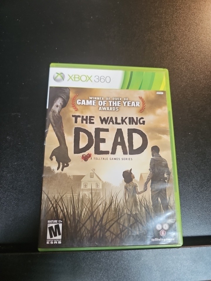 THE WALKING DEAD (XBOX 360) DISC + CVR ART + MANUAL – VERY GOOD