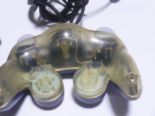 HORI Wii Classic Controller 2 Pack GameCube Controller Set