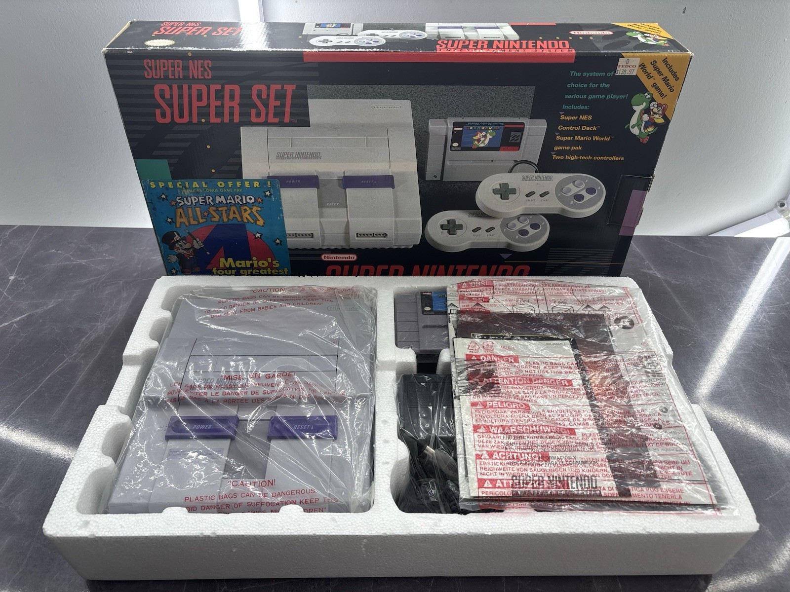 Super Nintendo SNES set In Box Matching Serial # PRISTINE CONDITION