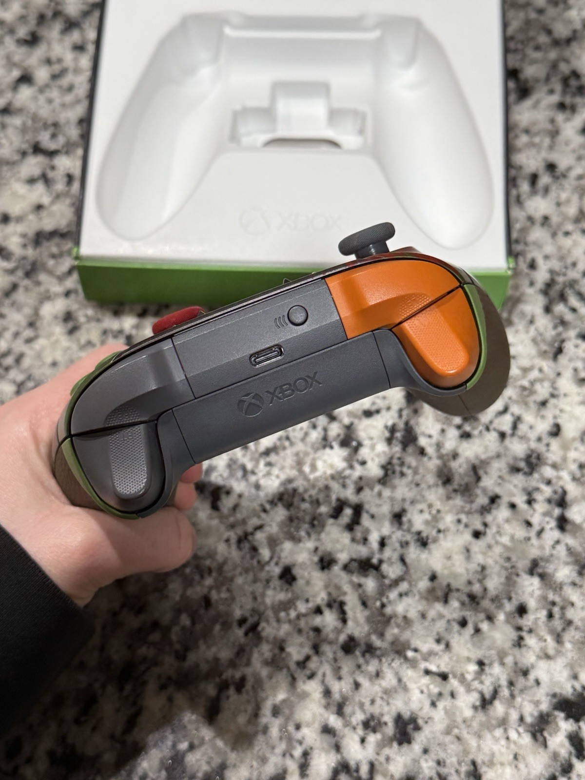 Microsoft Xbox Series X|S Wireless Controller Doom Dark Ages Special Edition