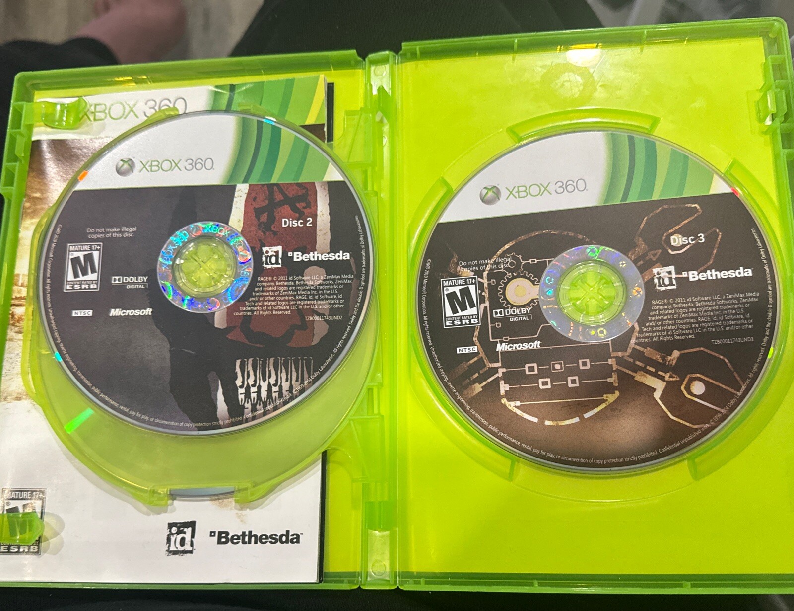 XBOX 360 RAGE VIDEO GAME – COMPLETE – CIB Perfect