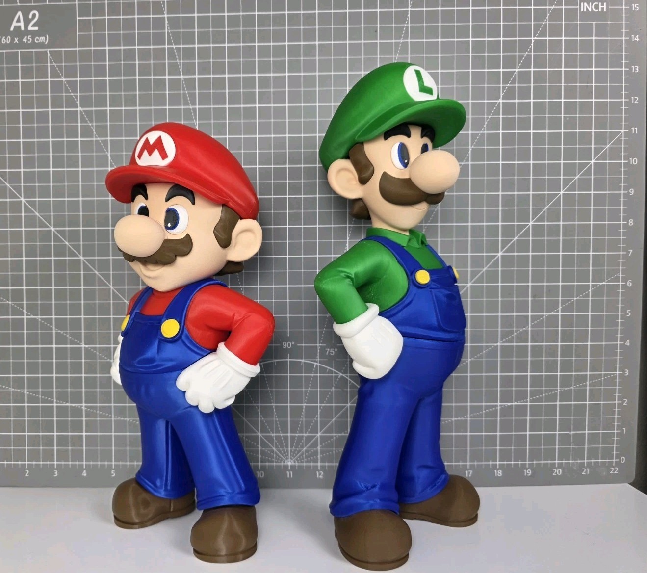 Luigi – Super Mario Bros Figure Free Standing 14.5″ in Nintendo 64 Display