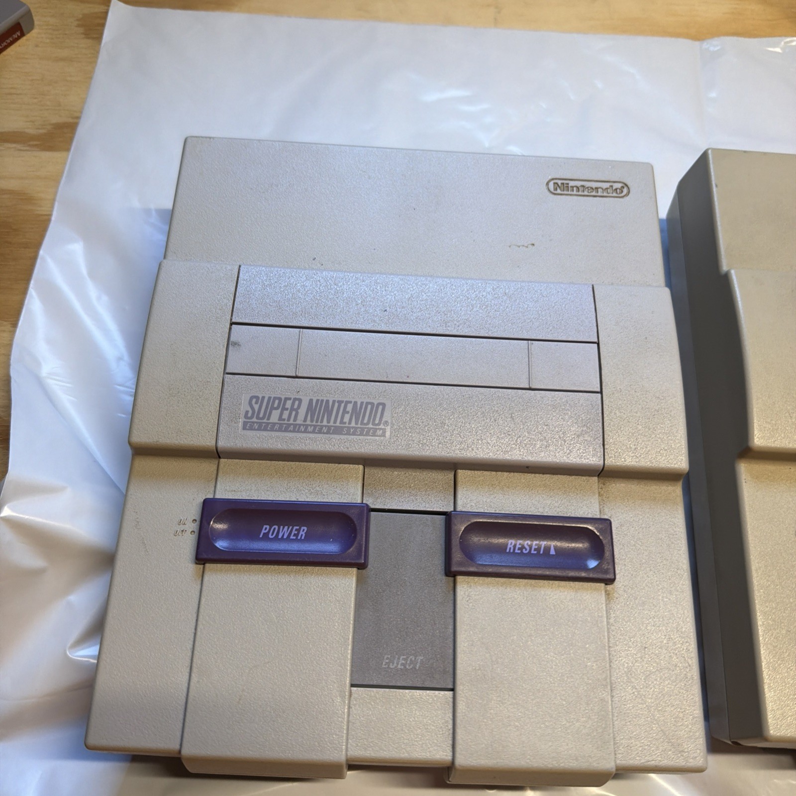 Lot of 2 Nintendo Super Nintendo SNES Consoles OEM For Parts Repair No Power
