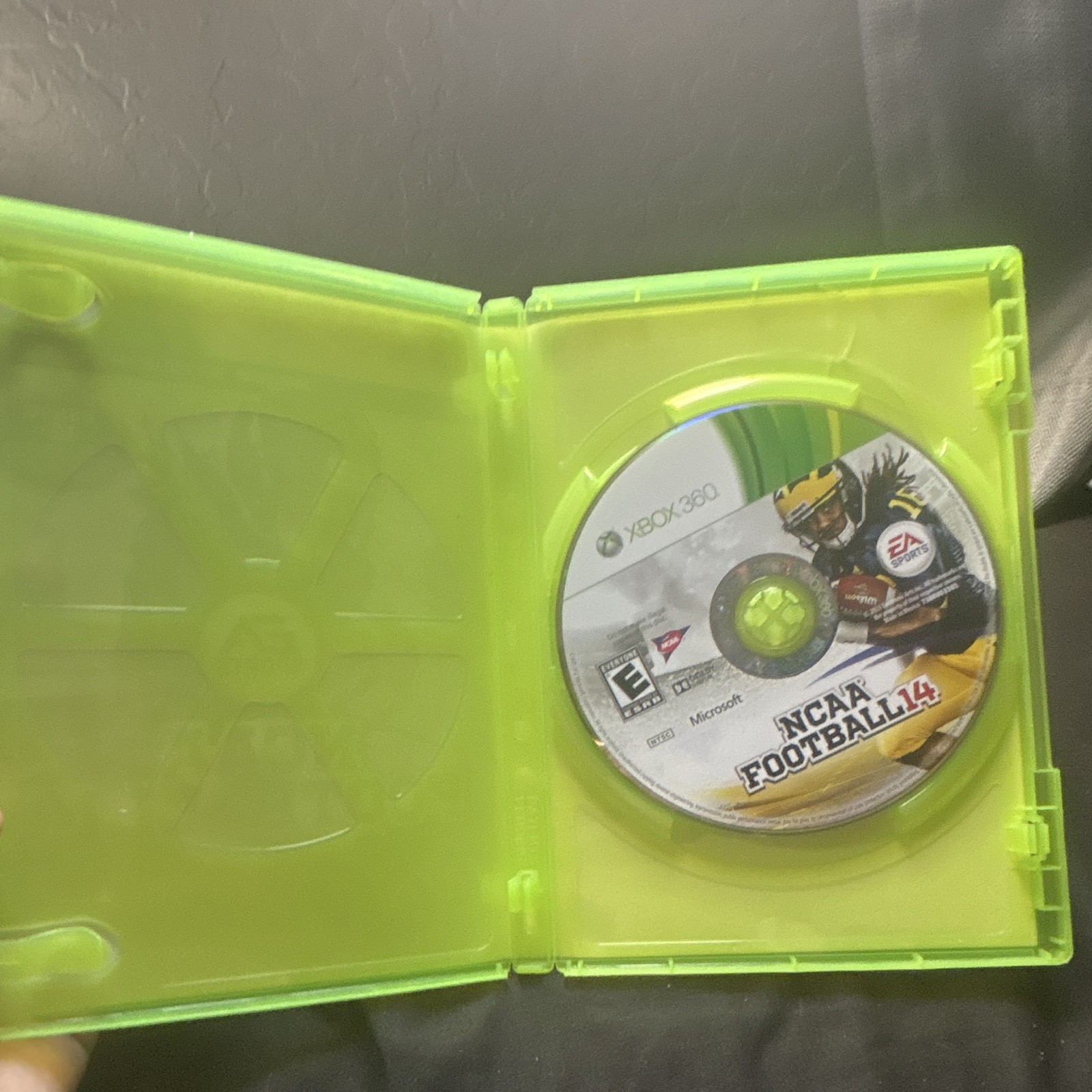 EA Sports NCAA Football 14 Xbox 360 case & Disc TESTED WORKING