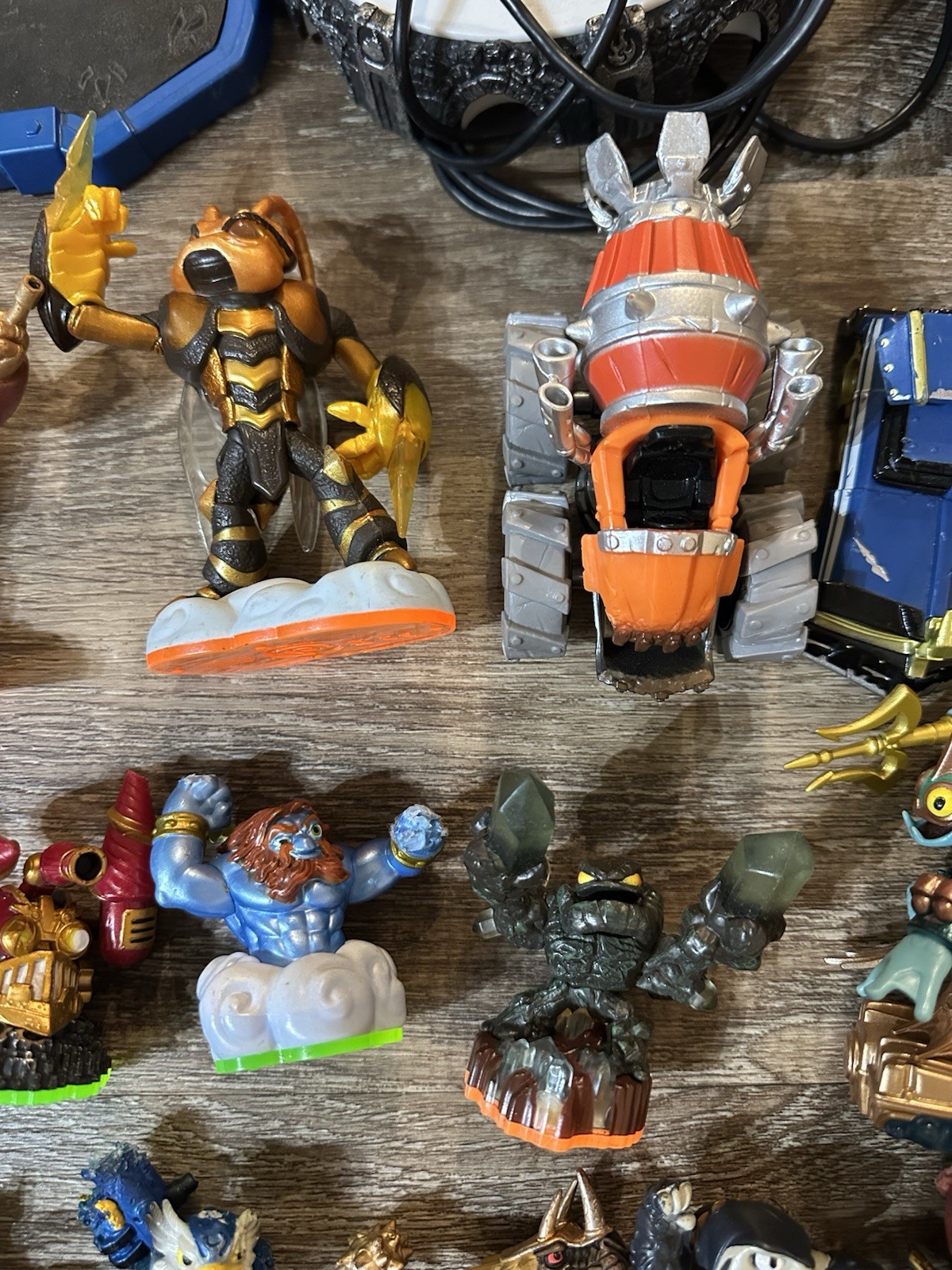 Skylanders Lot Figures Bases Activision Mixed