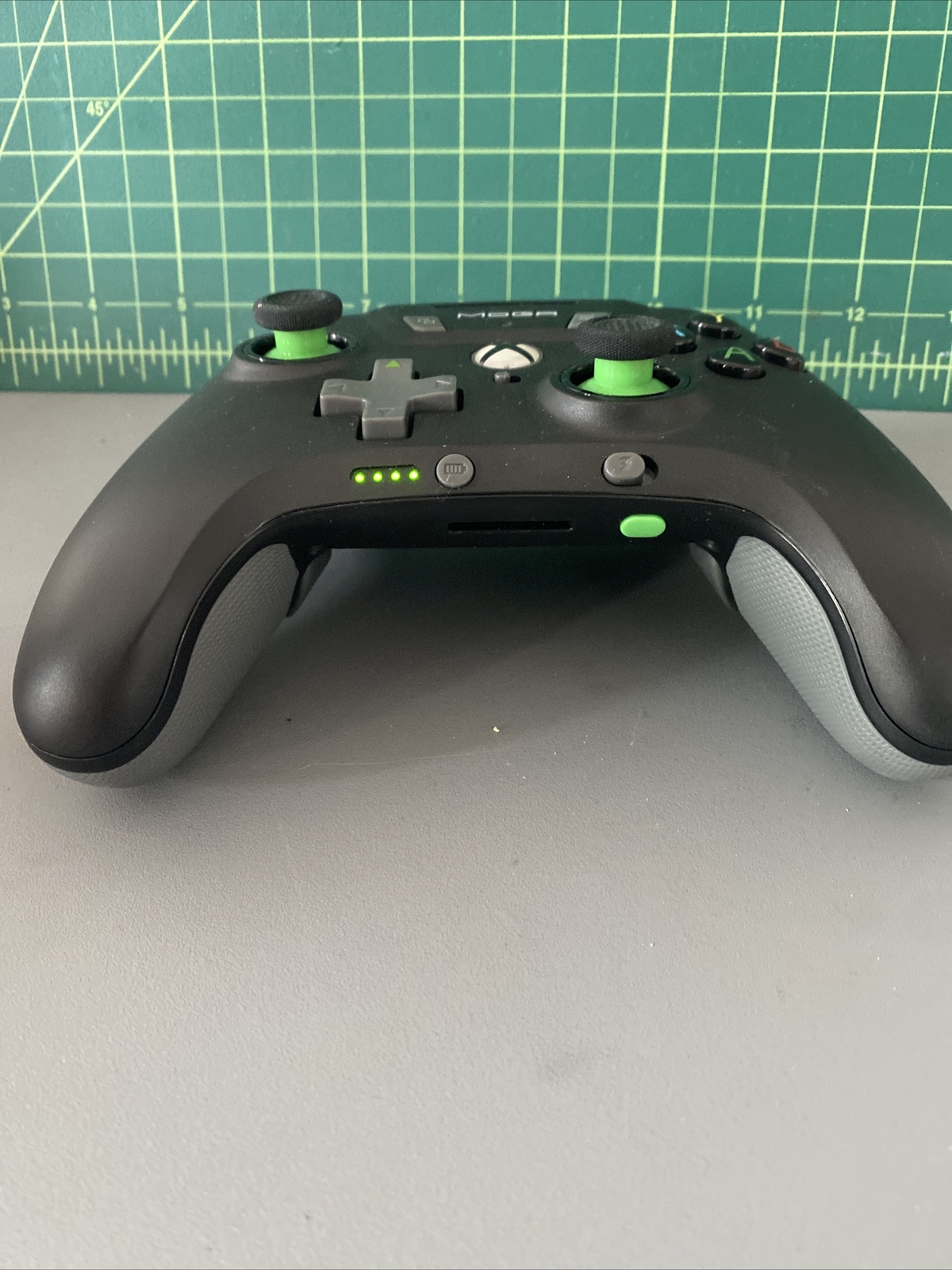 MOGA XP5-X Plus Bluetooth Controller for Android/PC w/ 3000mAh Power Bank