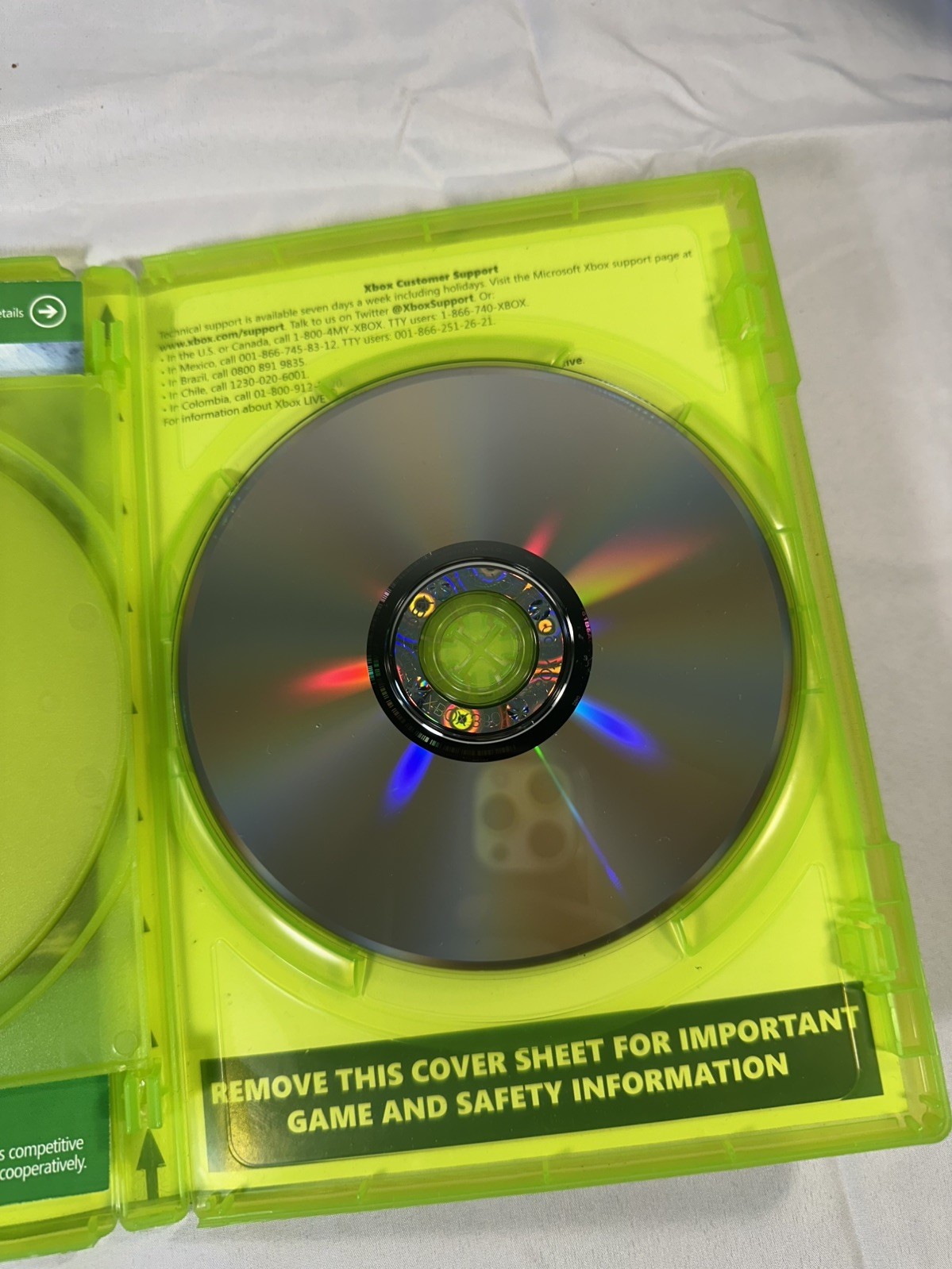 Halo 4 (Microsoft Xbox 360, 2012)