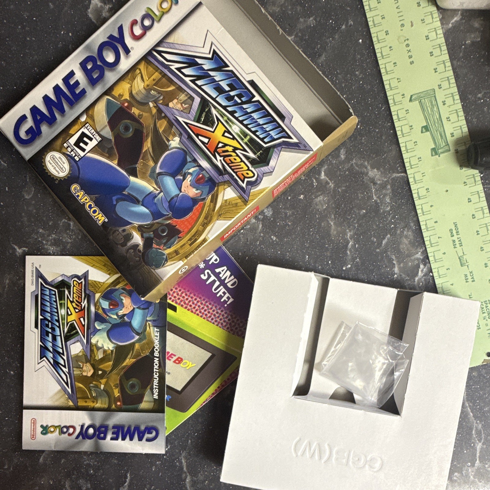 Capcom Mega Man Xtreme Nintendo Game Boy Color CIB box w/ Manual. Box only