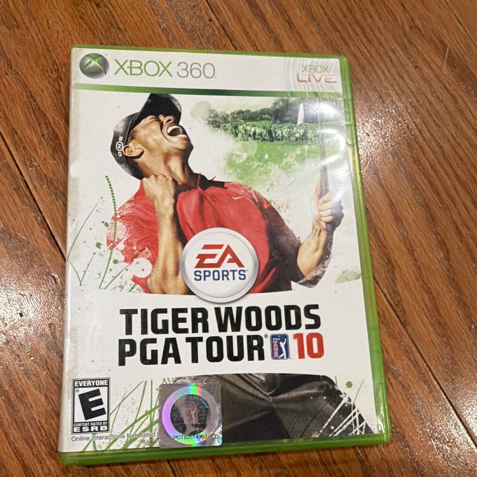 EA SPORTS Tiger Woods PGA Tour 10 (Xbox 360) w/ Manual E NTSC-U/C 2009