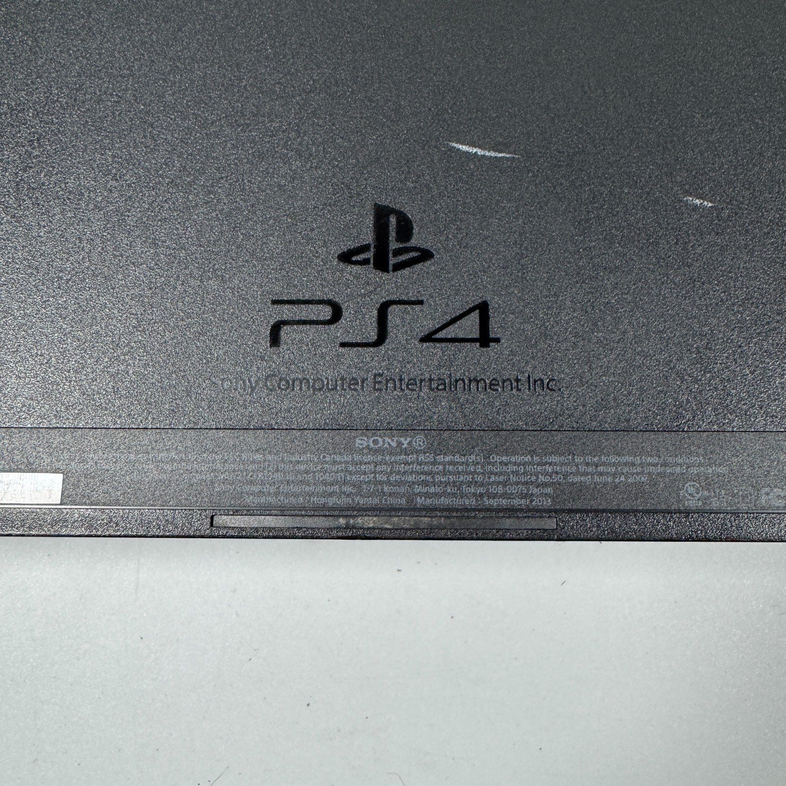 Sony PlayStation 4 PS4 500GB Console Gaming System CUH-1001A W/ Gold Controller