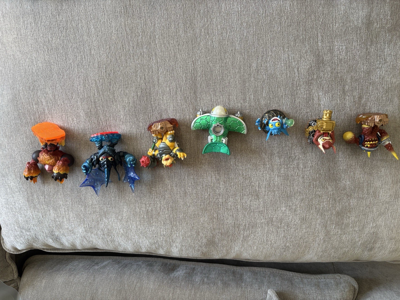 Skylanders Huge Figure Lot + Vehicles + Traps + Magic Items | 25+ Pieces