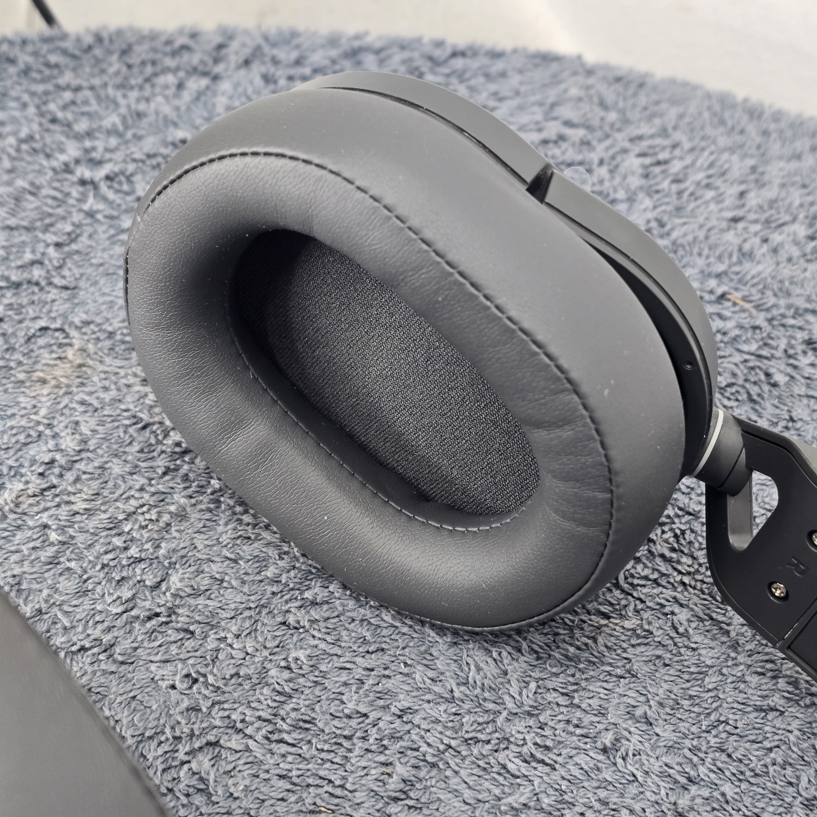 Corsair HS55 Wireless Core Gaming Headset – PC, PS5, Mac, Bluetooth | NwoB