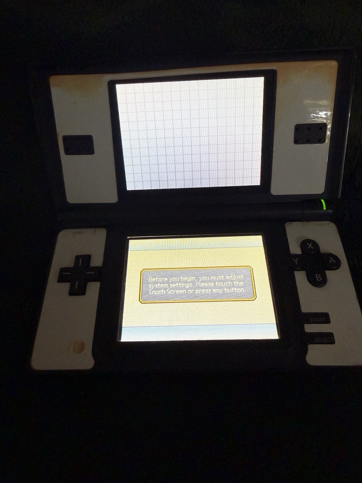 Onyx Black Nintendo DS Lite handheld game console