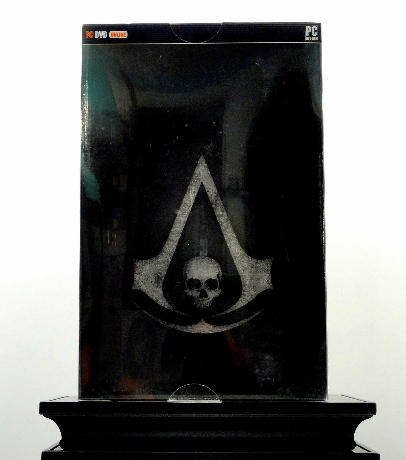 Assassins Creed IV Limited Edition PC + Worn Pirate Flag, Cel Art & Collectibles
