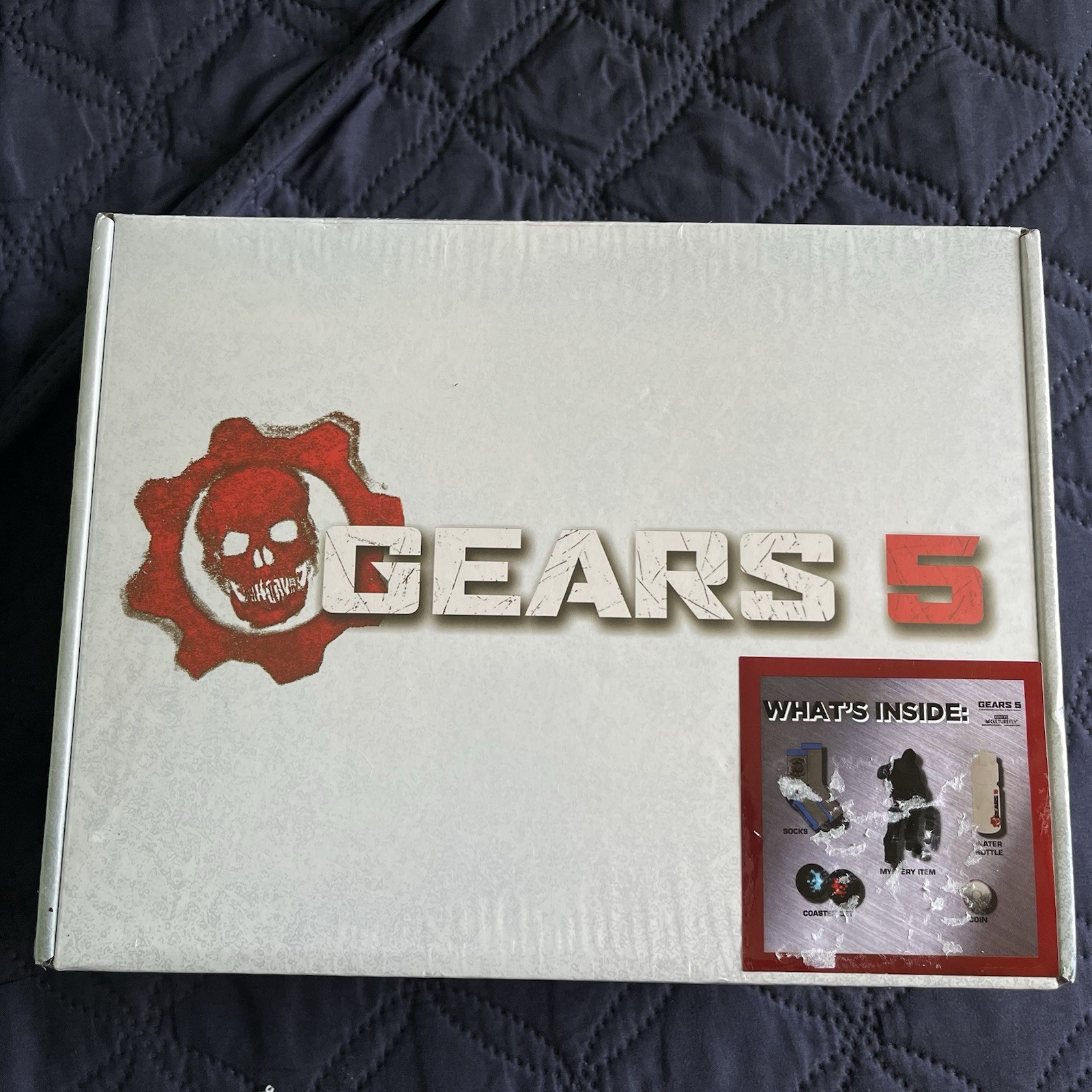 Gears Of War 5 CultureFly Set Mystery Item Socks Water Bottle Coaster Sealed