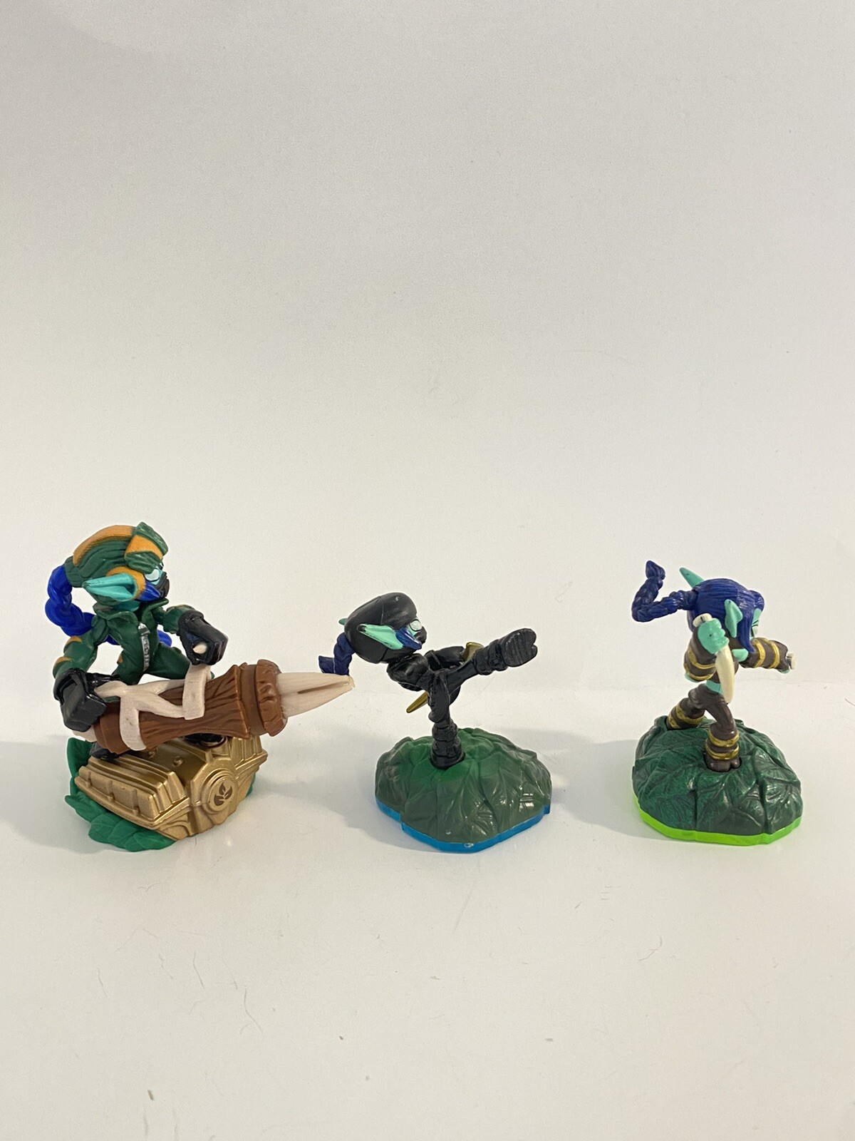 Skylanders 3 pc Stealth Elf Figure set by activision ninja elf shooter elf