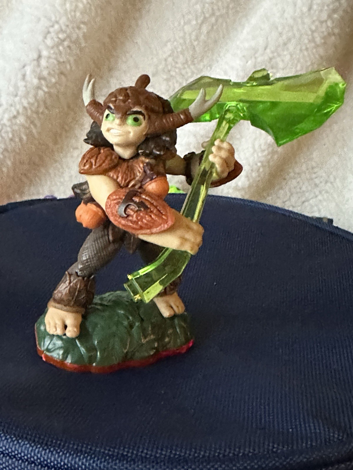 Skylanders Trap Team Bushwhack Figure Trap Master Character