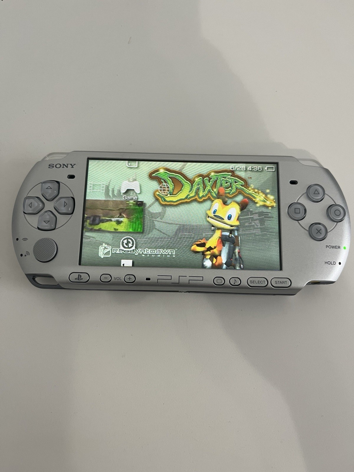 Sony PSP-3000 Portable Mystic Silver Handheld System (Read Description)