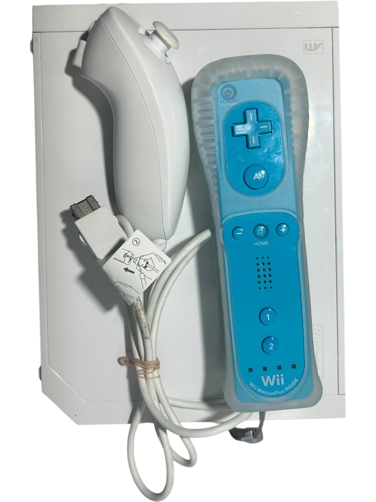 Nintendo Wii Just Dance 4 Bundle White With Just Dance 2017