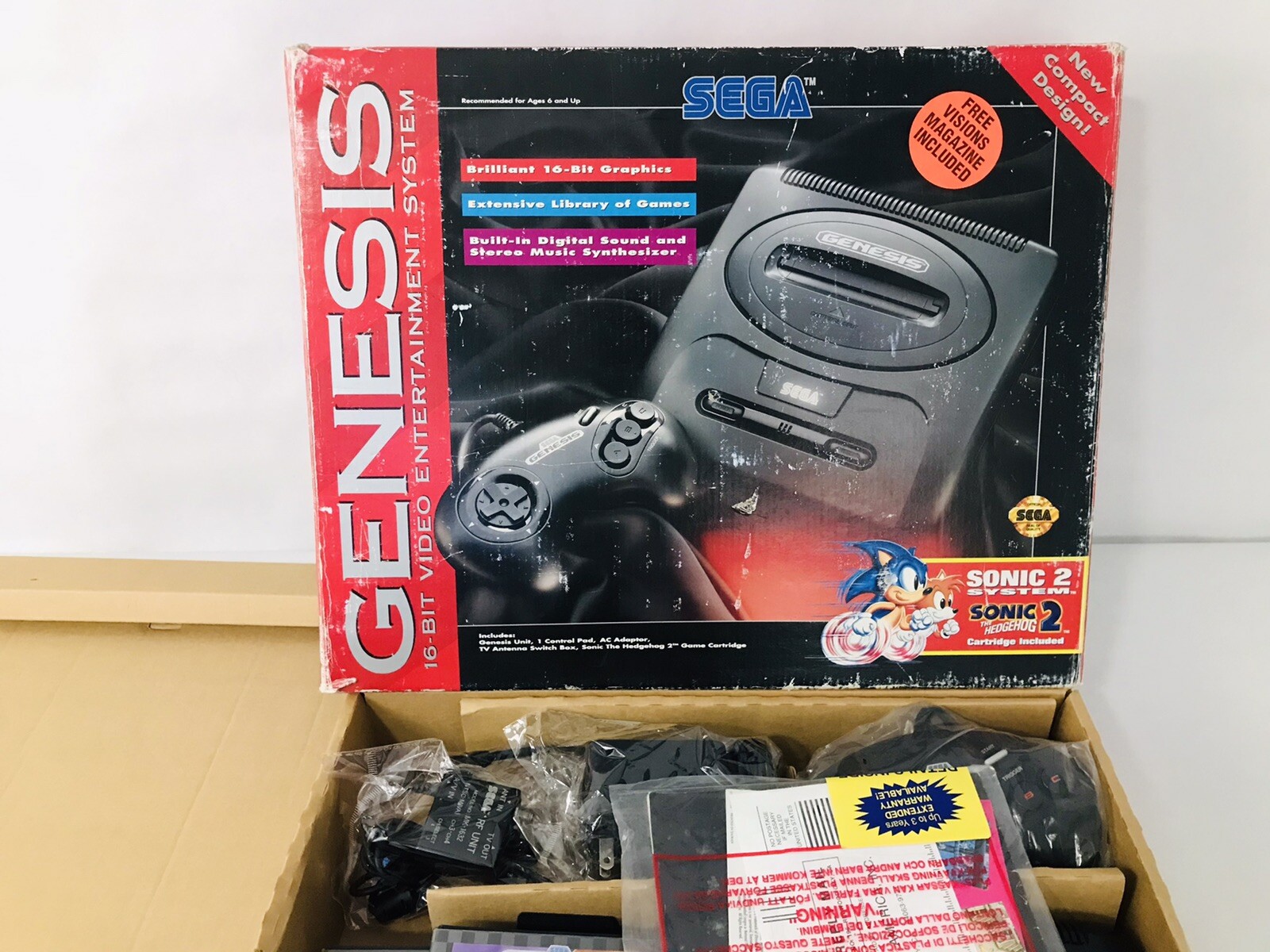 Model 2 Console MK-1631 Sega Genesis Console System with Games And Box!! Works!!