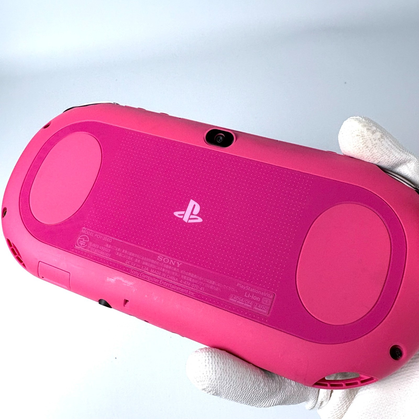 Sony PlayStation Vita PS Vita PCH-2000 ZA15 1GB Handheld System – Pink/Black