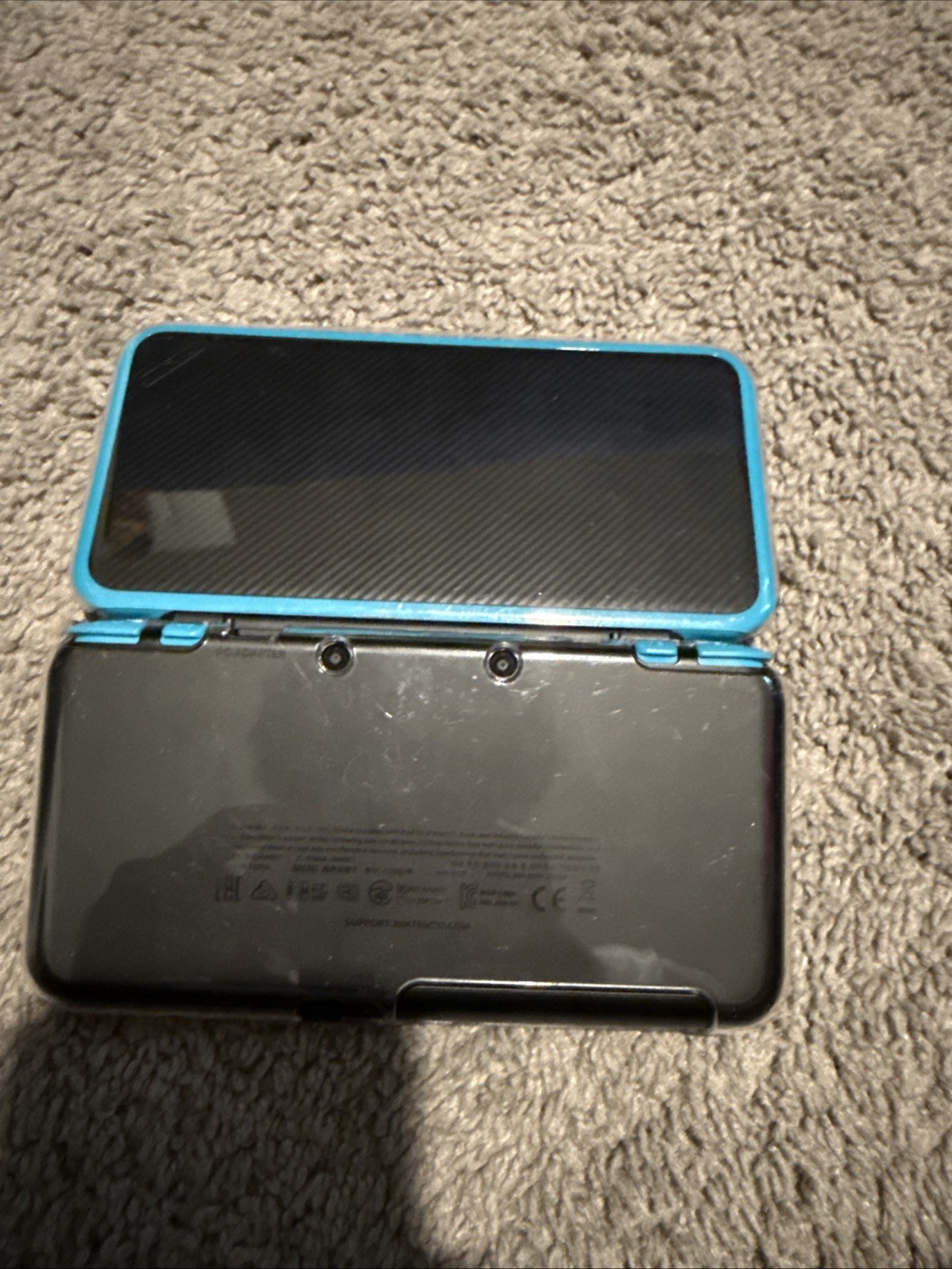 Excellent Condition Modded New 2ds Xl With Charger 64GB Sd Card
