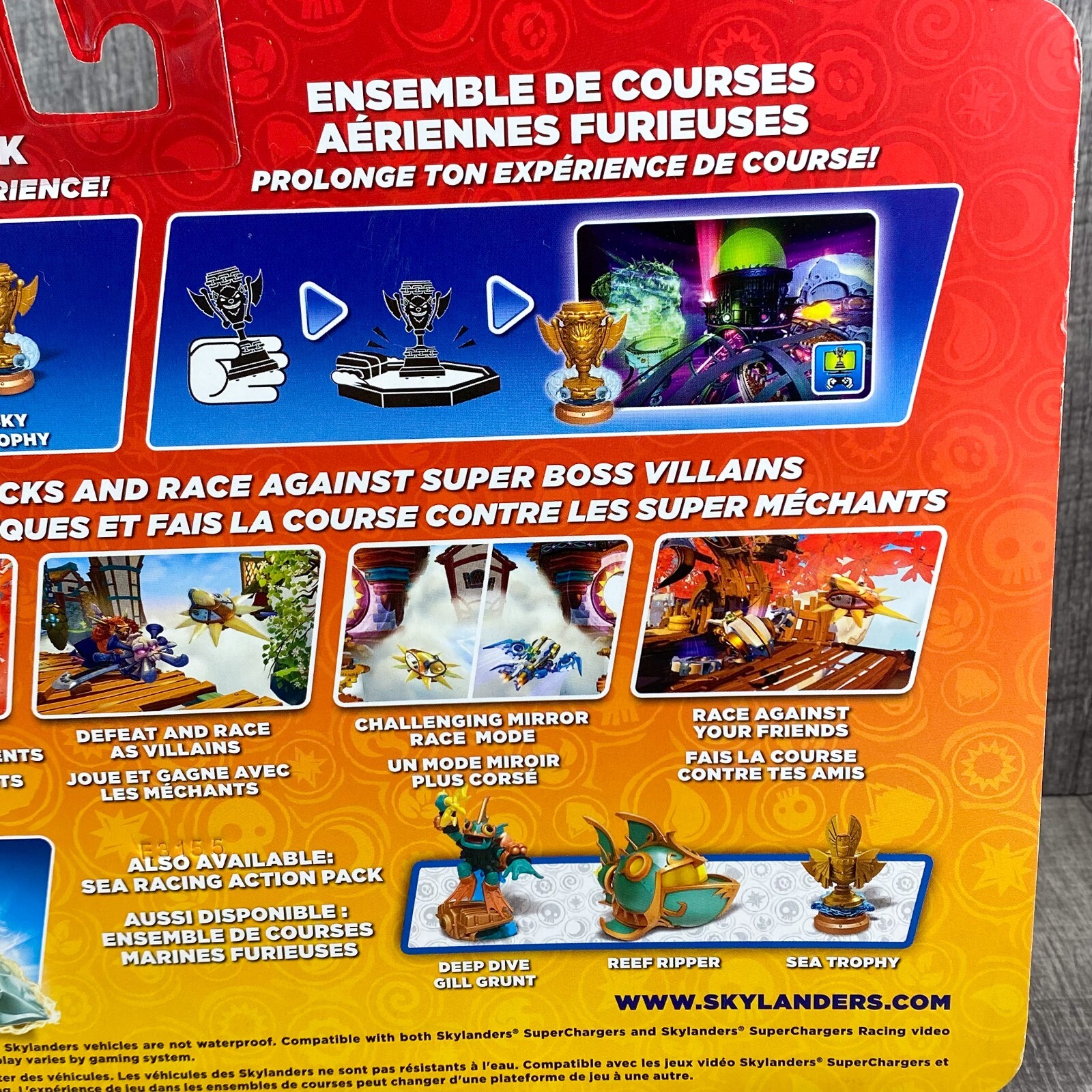 SKYLANDERS Superchargers SKY RACING ACTION PACK Astroblast Sky Trophy Sun Runner