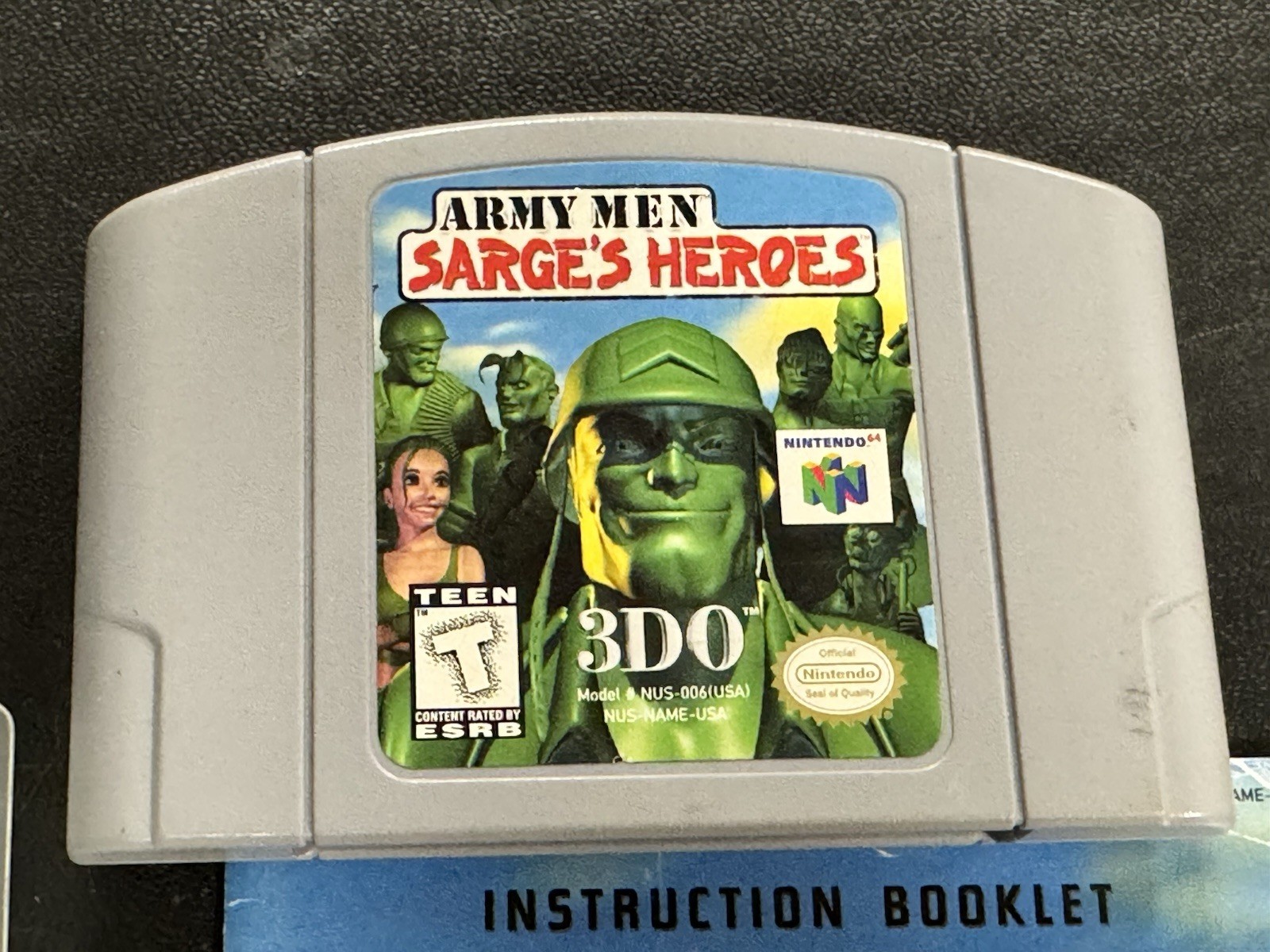 Army Men: Sarge’s Heroes (Nintendo 64, 1999) w/ Manual + N64 Clamshell Case