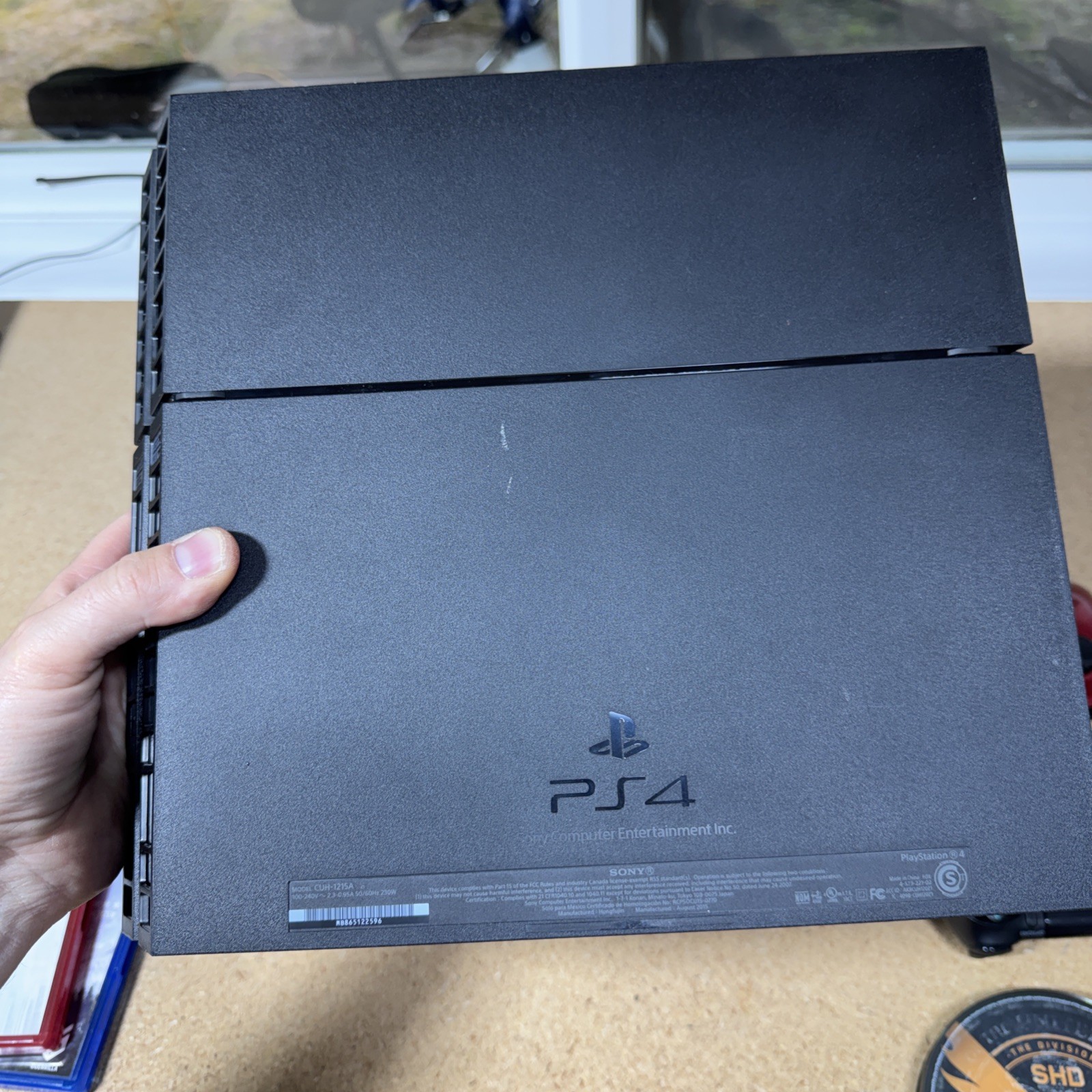 Sony PlayStation 4 PS4 CUH-1215A 500GB Bundle w/3 Controllers and 17 Games