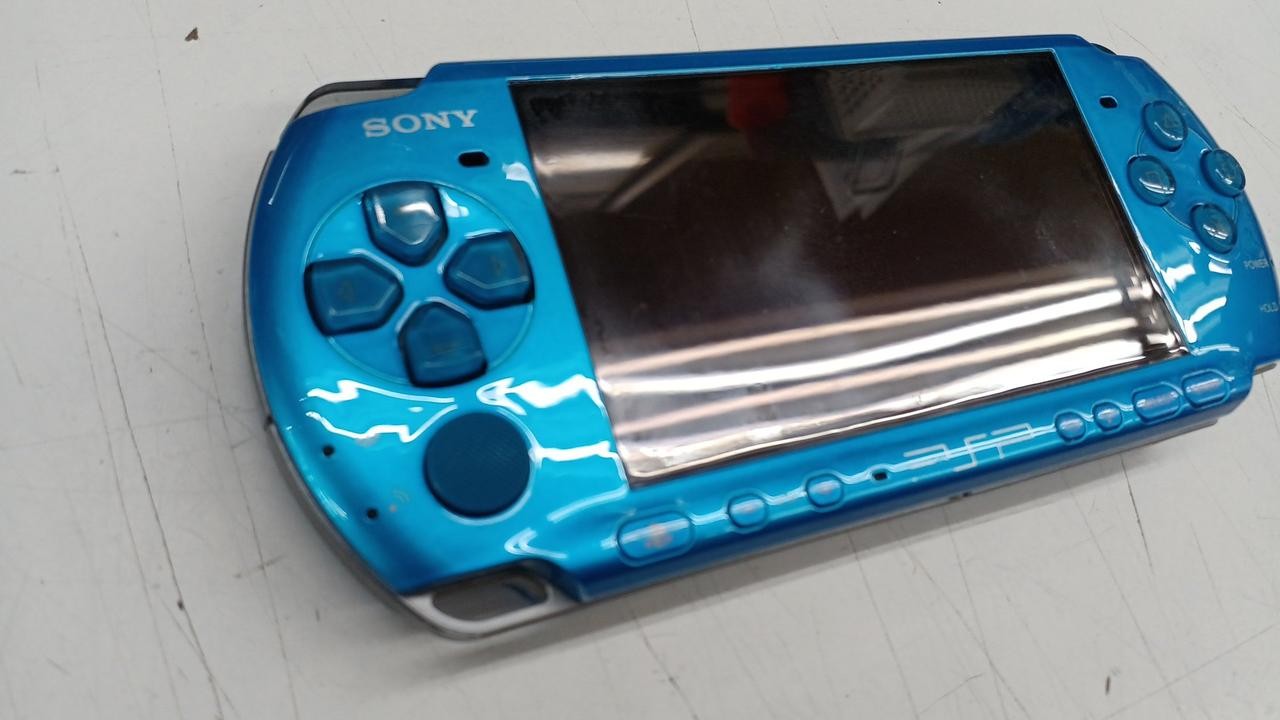 Sony PSP 3000 VB Console Used, External Battery, Screen Dirt