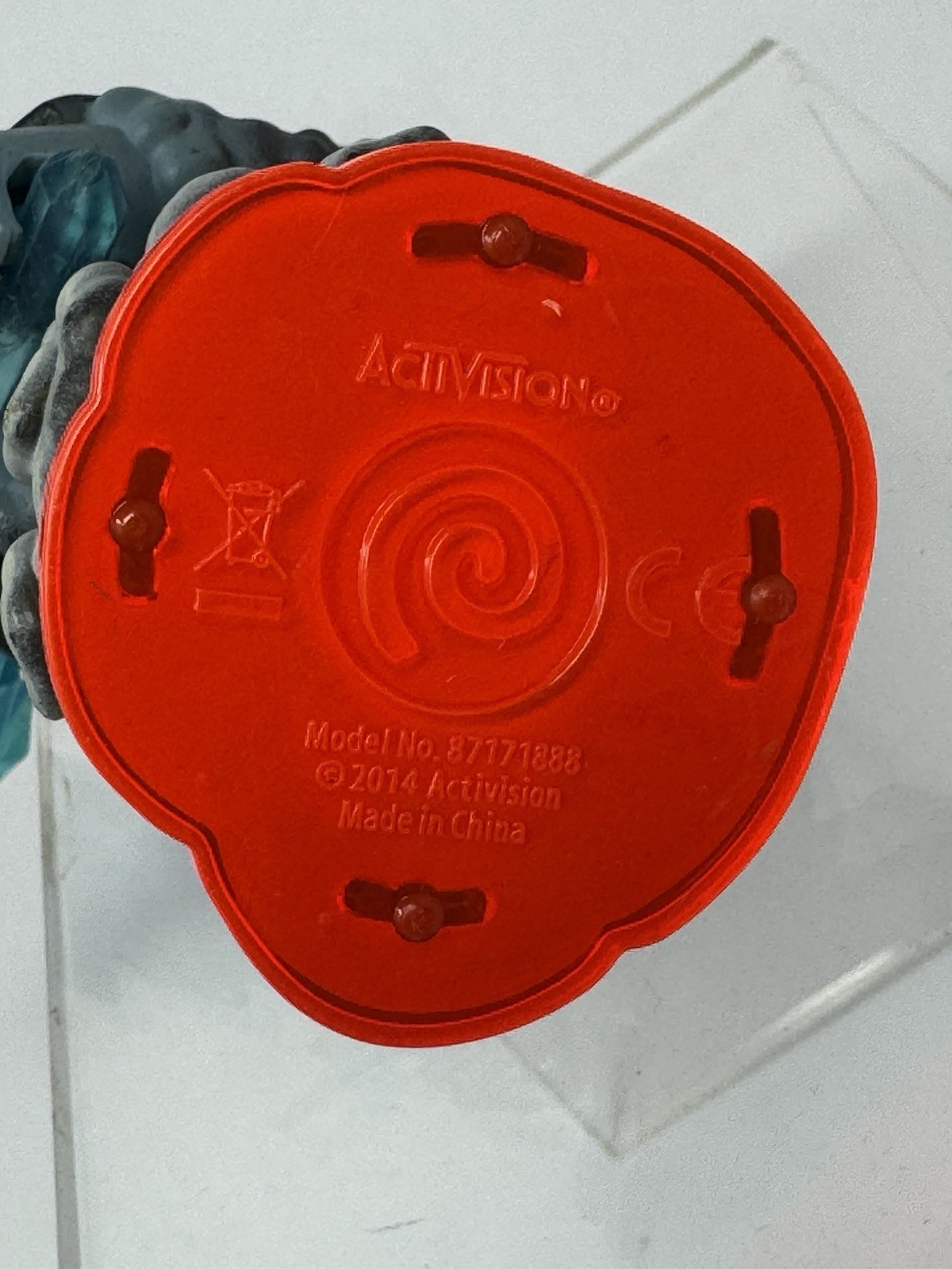Skylanders Trap Team Thunderbolt Trap Master Figure