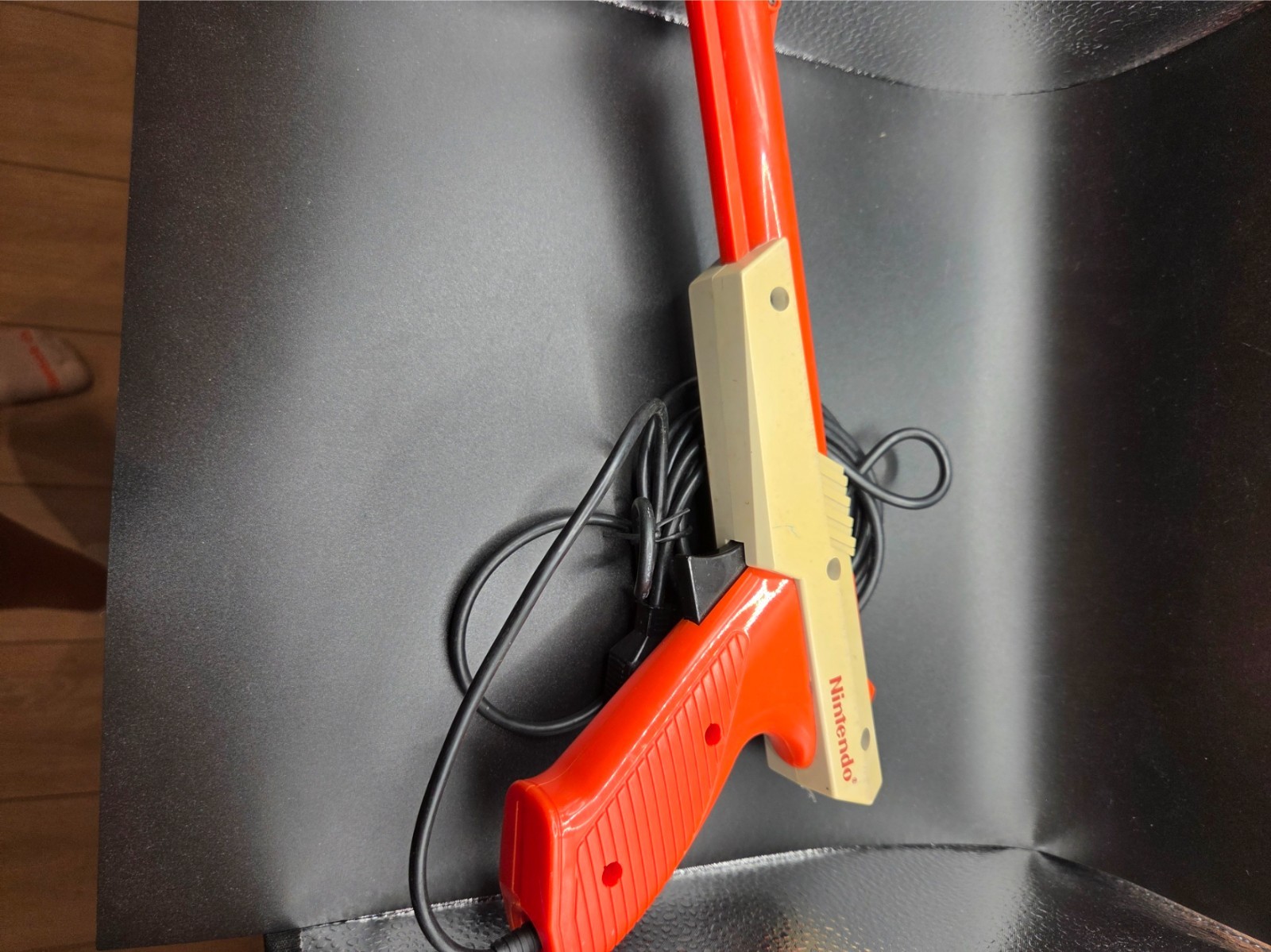 Authentic Nintendo NES Zapper Light Gun (Orange) – Model NES-005
