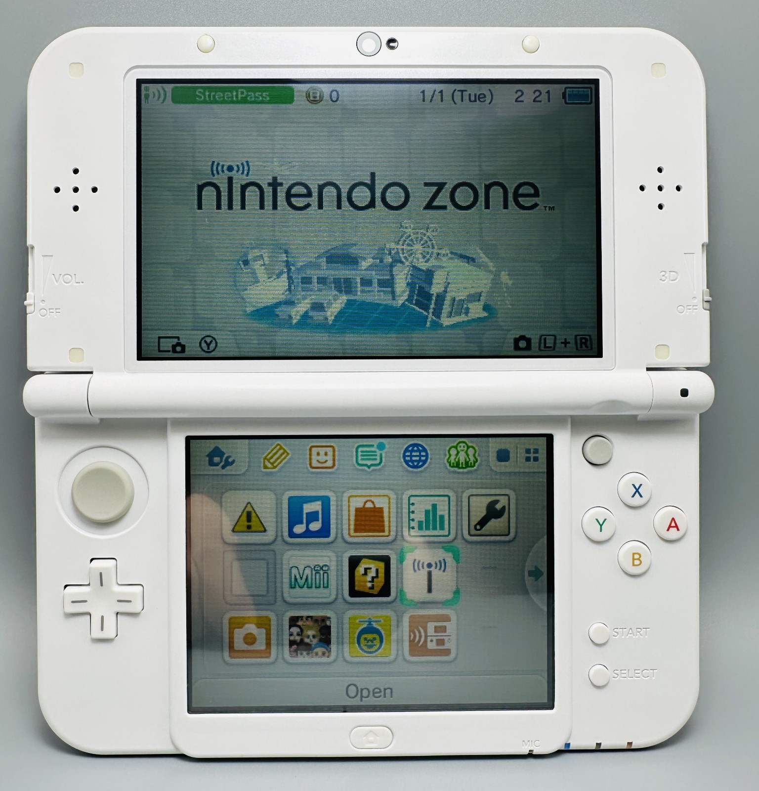 Nintendo New 3DS LL XL | Pearl White | Dual IPS | 128gb | Excellent Condition